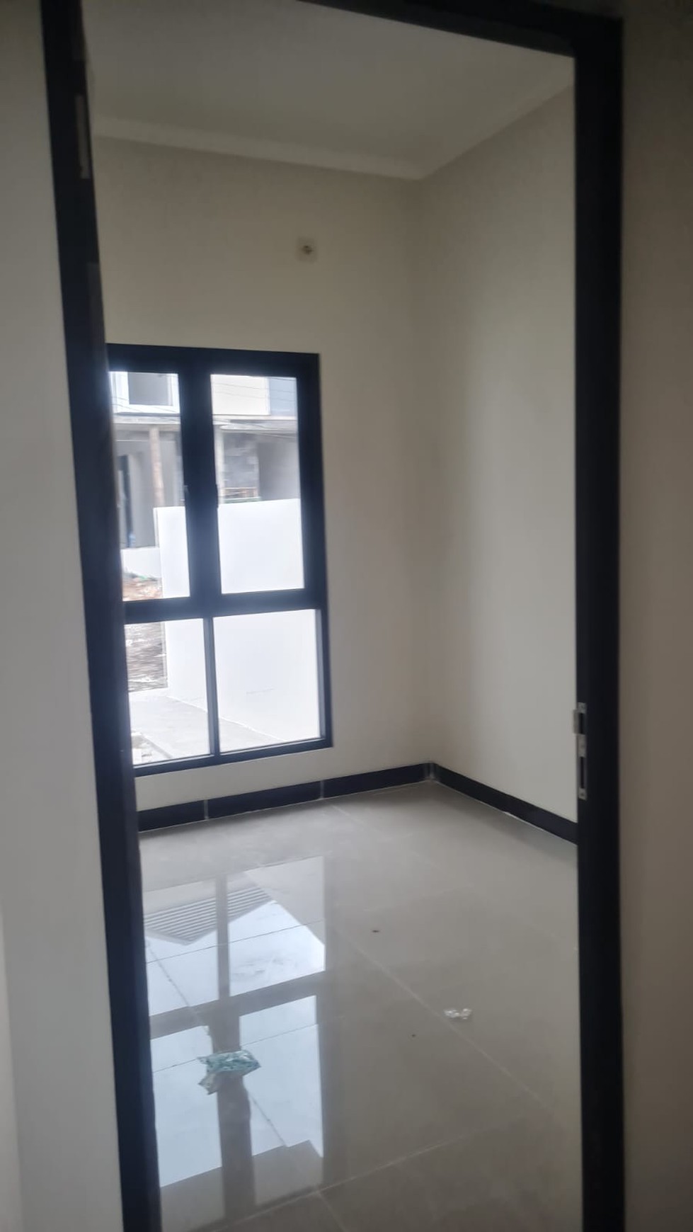 Rumah Baru Siap Huni Alana Medokan Ayu