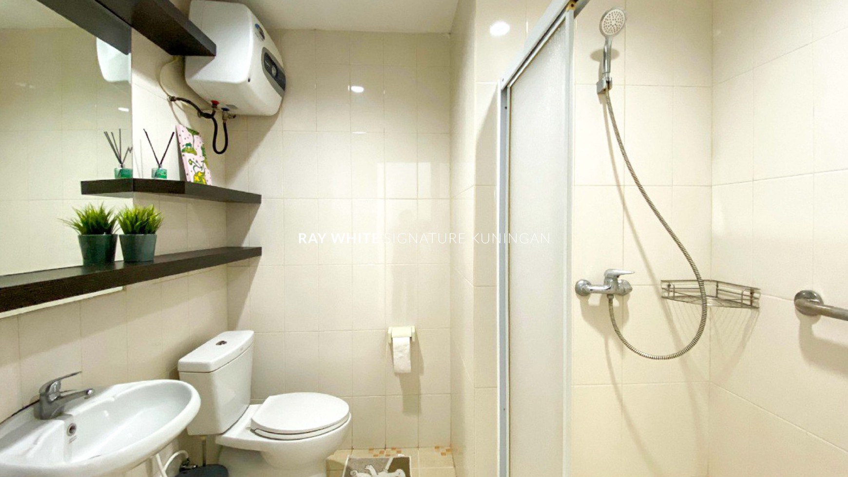 Disewakan full furnished di Apartemen Ambassade