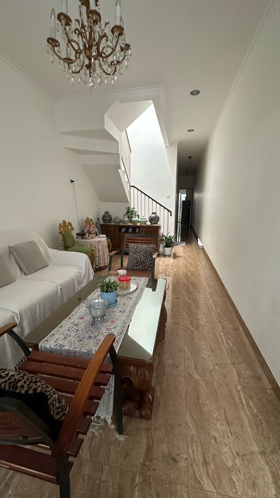 Rumah Brand new, Bebas banjir lokasi strategis di Ciputat