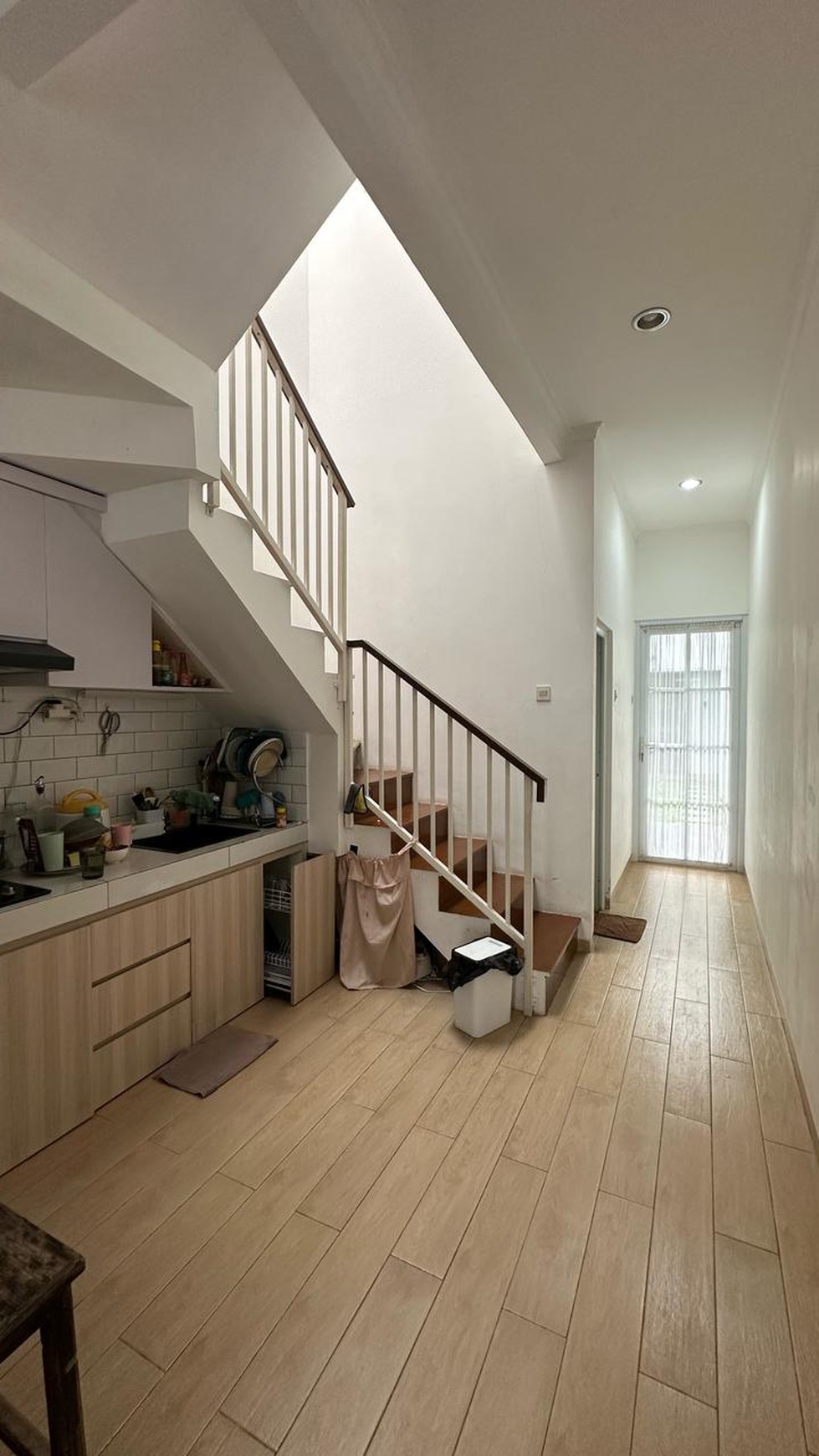 Rumah Brand new, Bebas banjir lokasi strategis di Ciputat