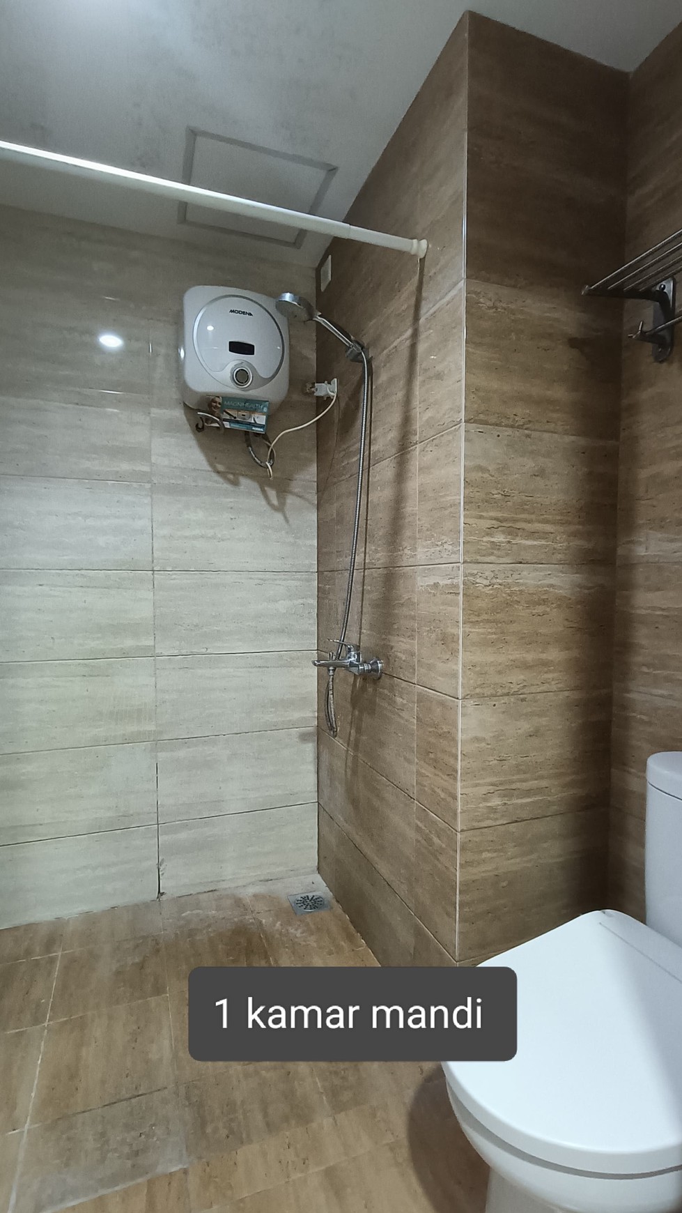Apartemen Semi-Furnish di Bintaro Jaya