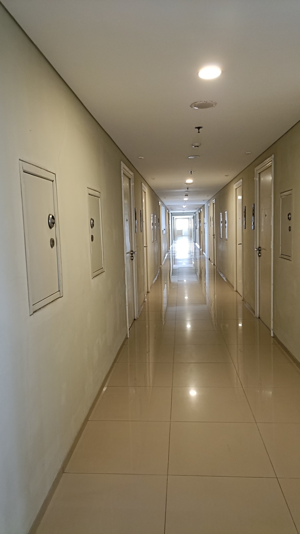 Apartemen Semi-Furnish di Bintaro Jaya