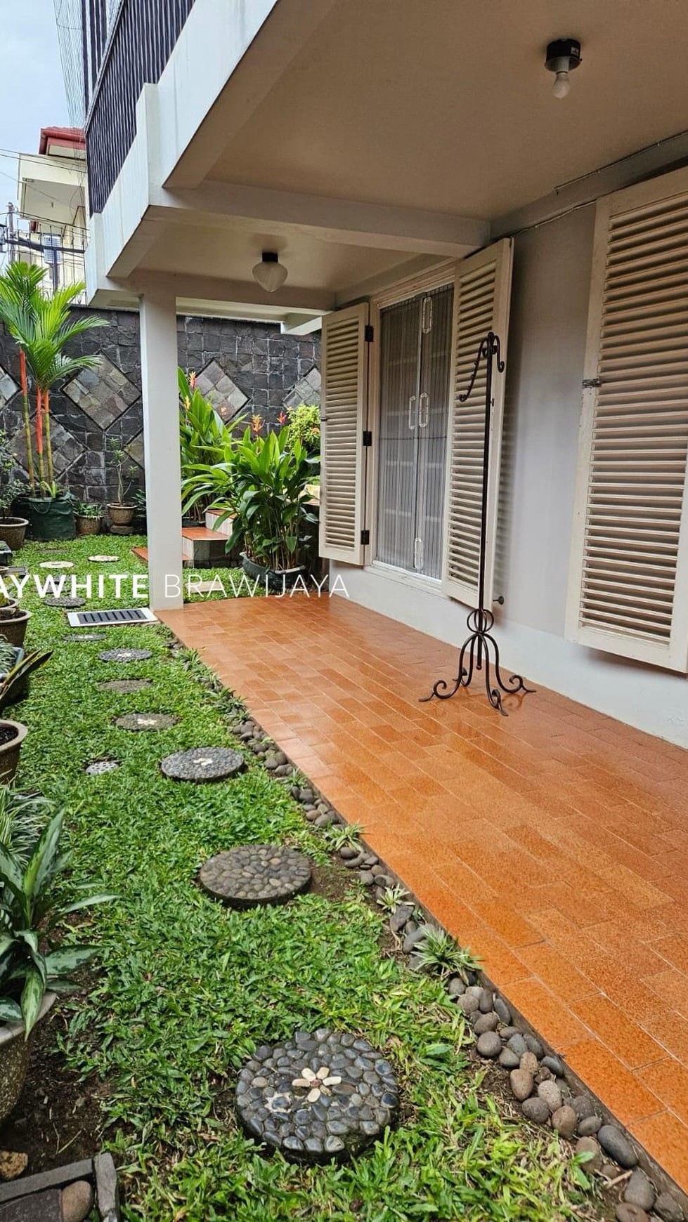 Rumah Siap Huni Area Mega Politan Cinere Depok