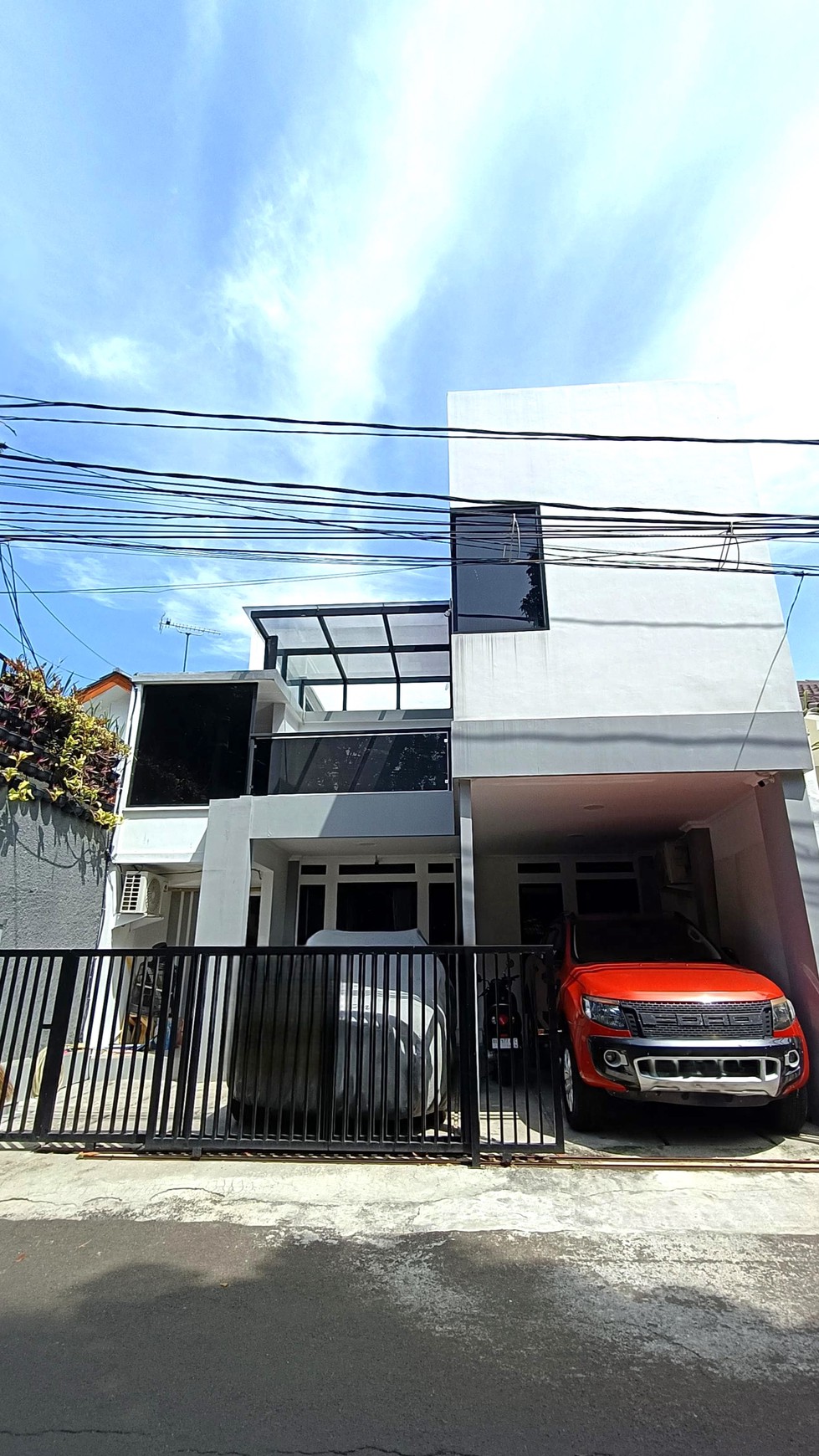 Rumah Minimalis Full Furnished di Cucur - Bintaro Jaya 