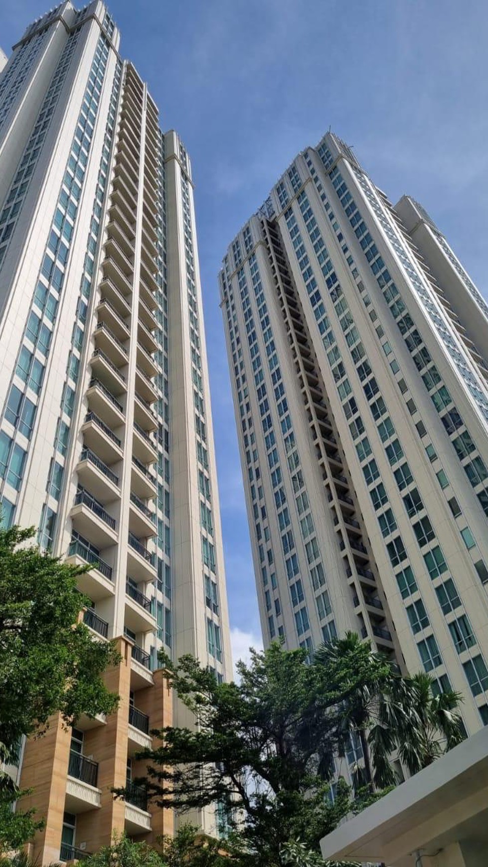 DIJUAL APARTEMEN PAKUBUWONO VIEW JAKARTA SELATAN