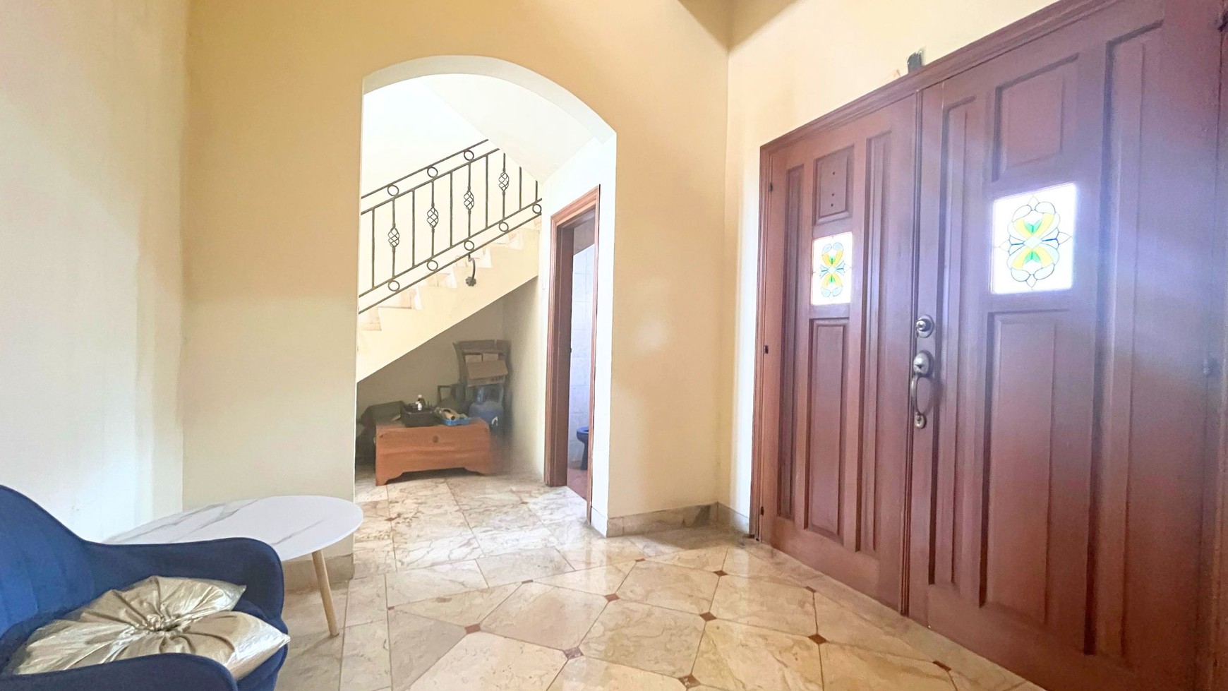 Rumah Luas & Fungsional di  Komplek Nyaman Cinere Berfasilitas Lap Tennis & SwimPool