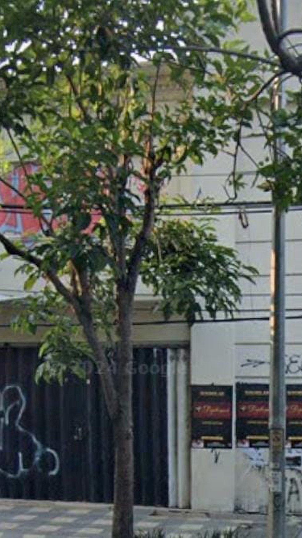 Disewakan Rumah Mayjend Sungkono Surabaya Barat