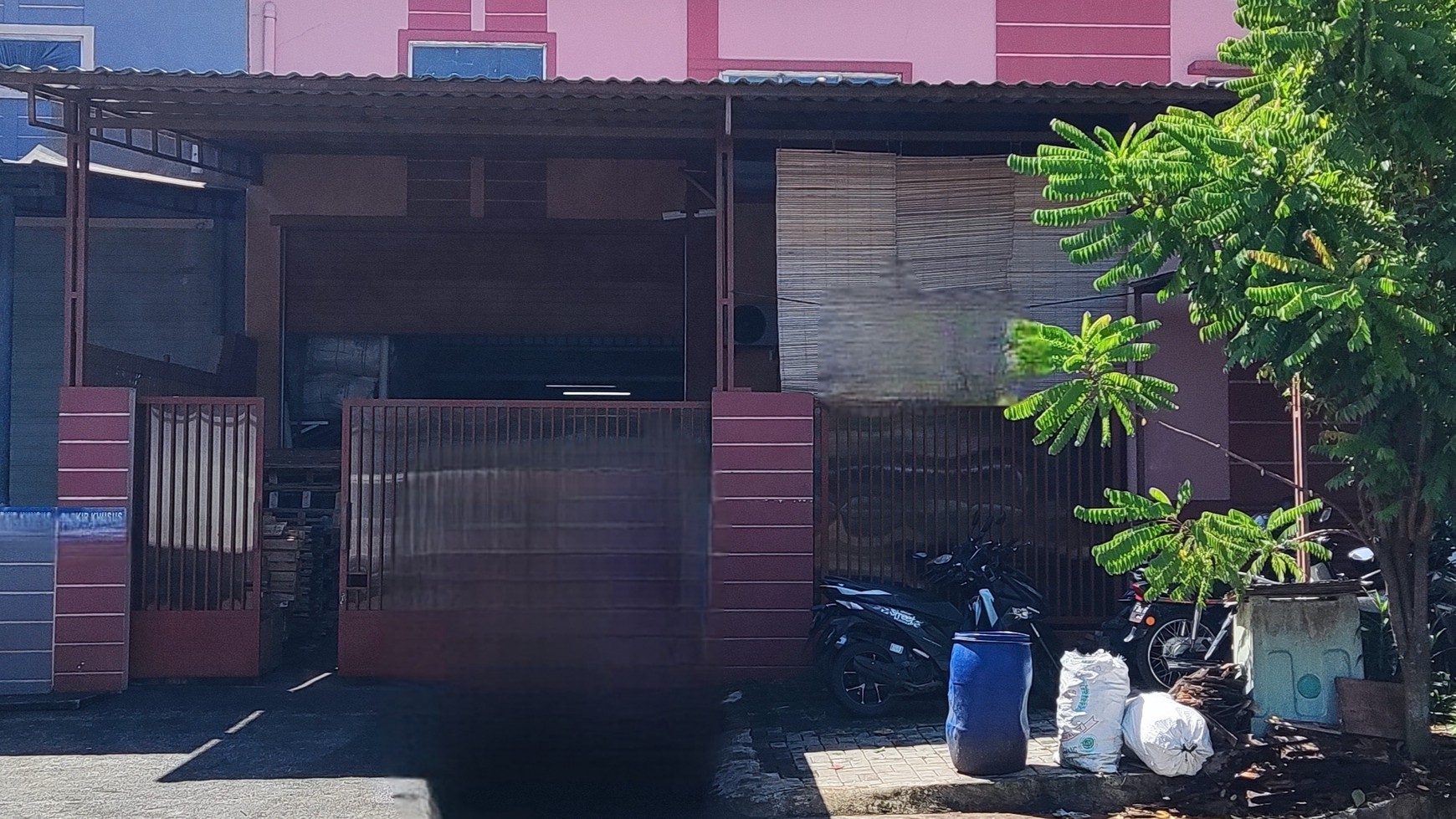 Hot Rent. Gudang luas di Taman Tekno, BSD