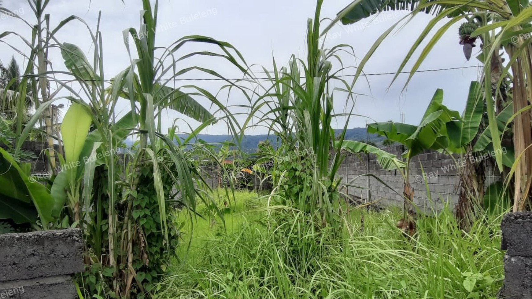 400 sqm plot of Land For Sale