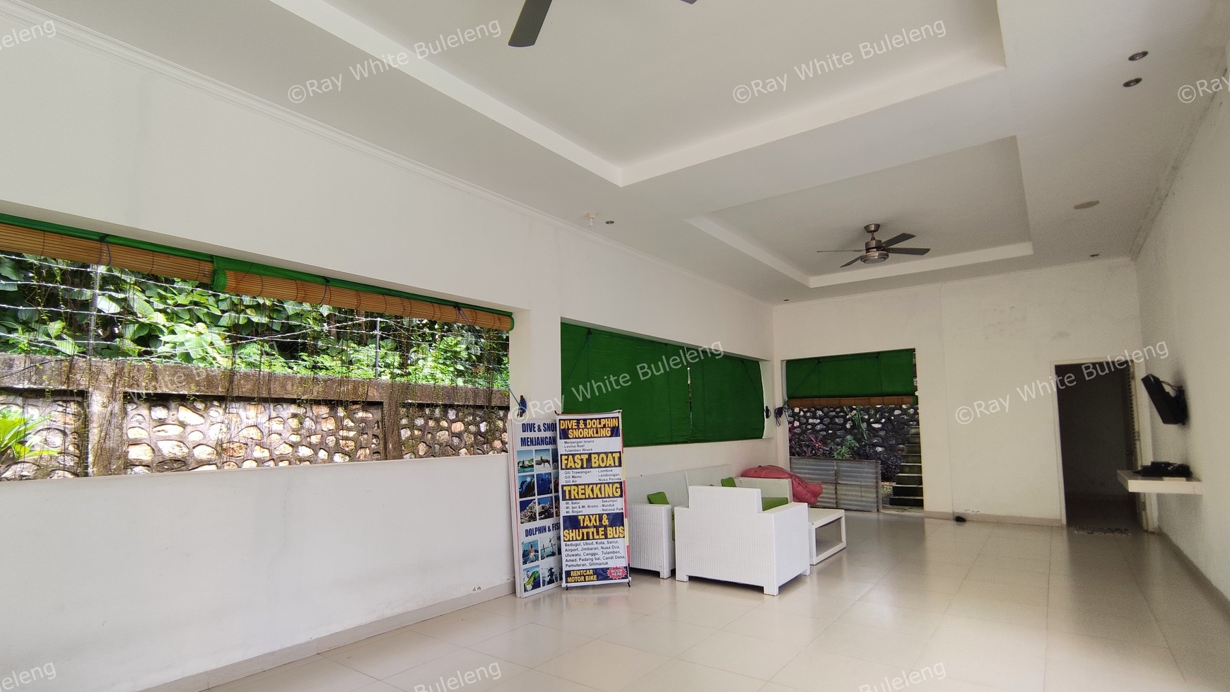 FREEHOLD VILLA IN LOVINA AREA
