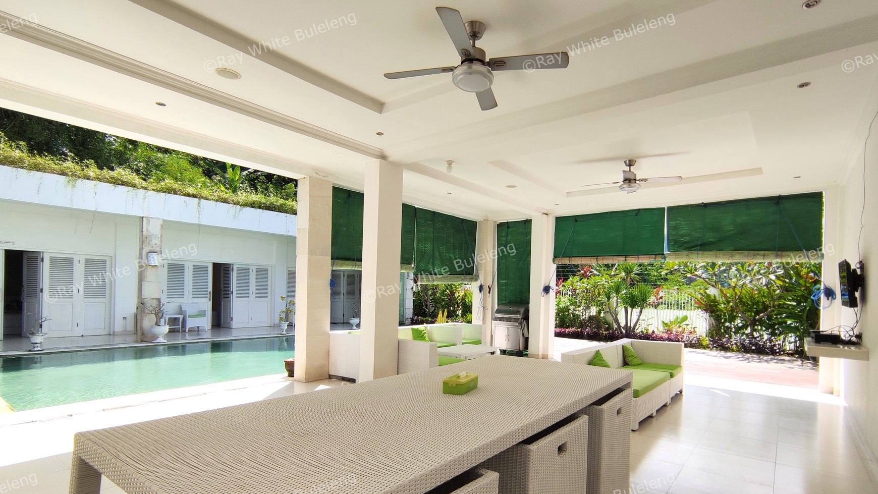 FREEHOLD VILLA IN LOVINA AREA