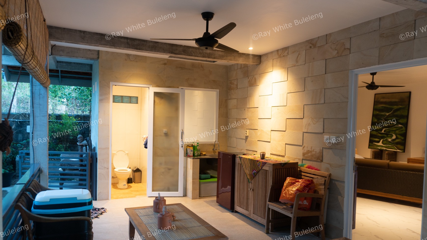 4 BEDROOMS VILLA IN LOVINA - FREEHOLD