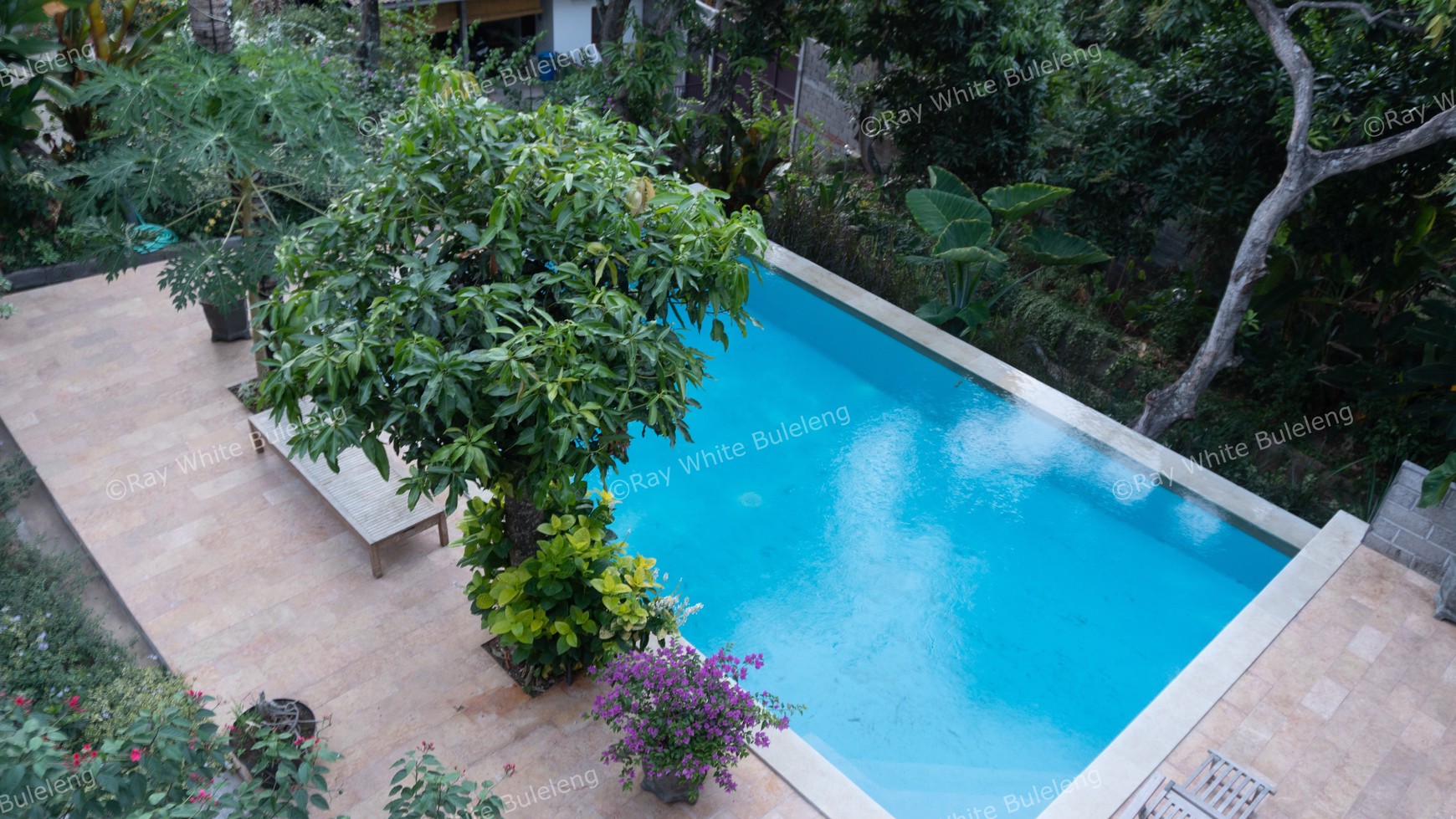 4 BEDROOMS VILLA IN LOVINA - FREEHOLD