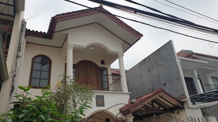 Jual Rumah Desain  Minimalis CIRENDUE