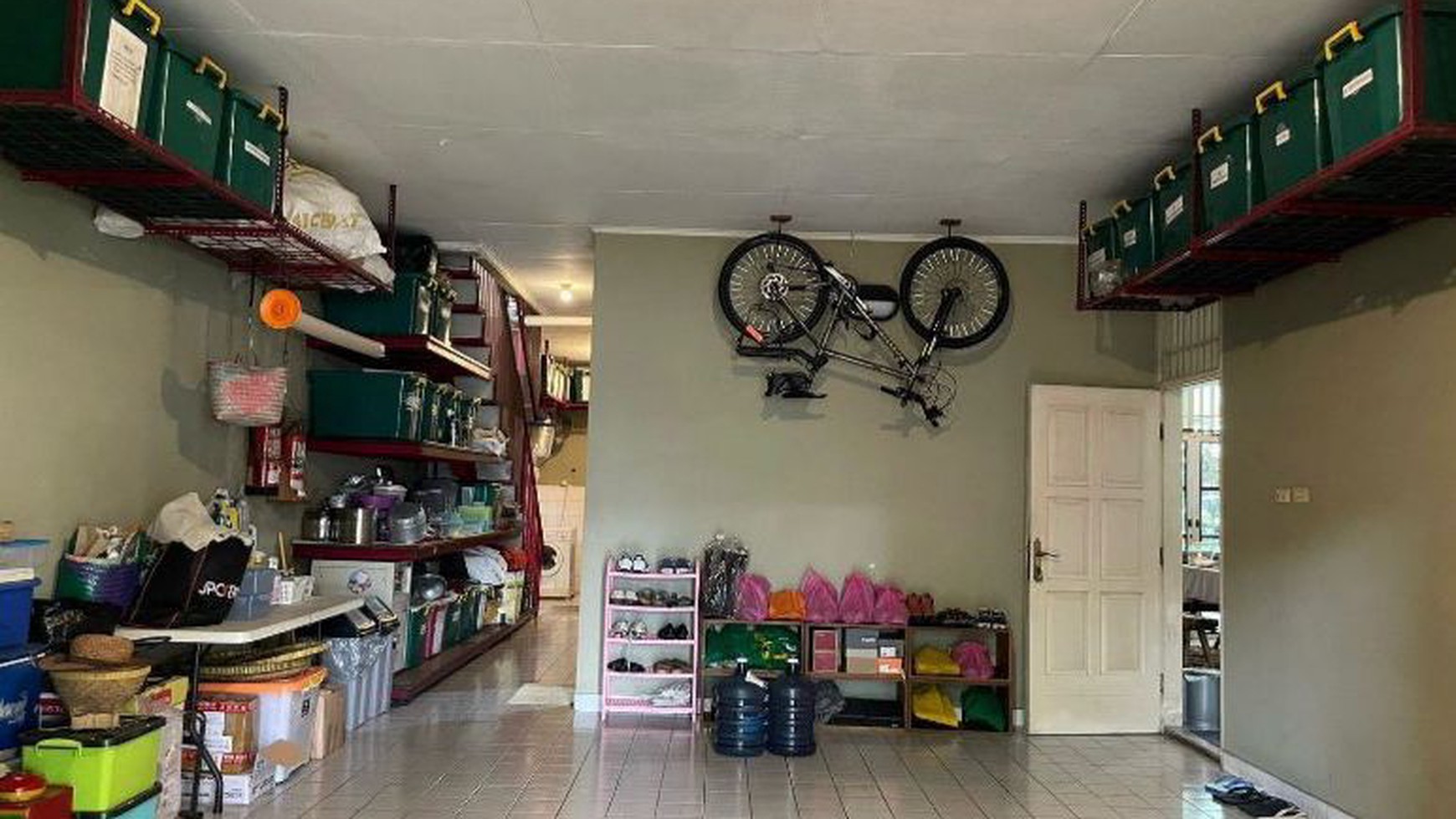 Rumah Cantik Siap Huni di Pinang Barat, Pondok Labu, Cilandak