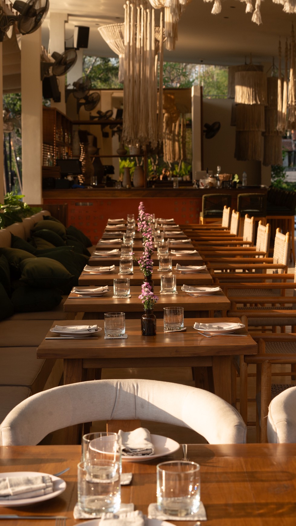 Leasehold - Premium Restaurant with Full Licensing in the Heart of Uluwatu, Bali - Ready for Business