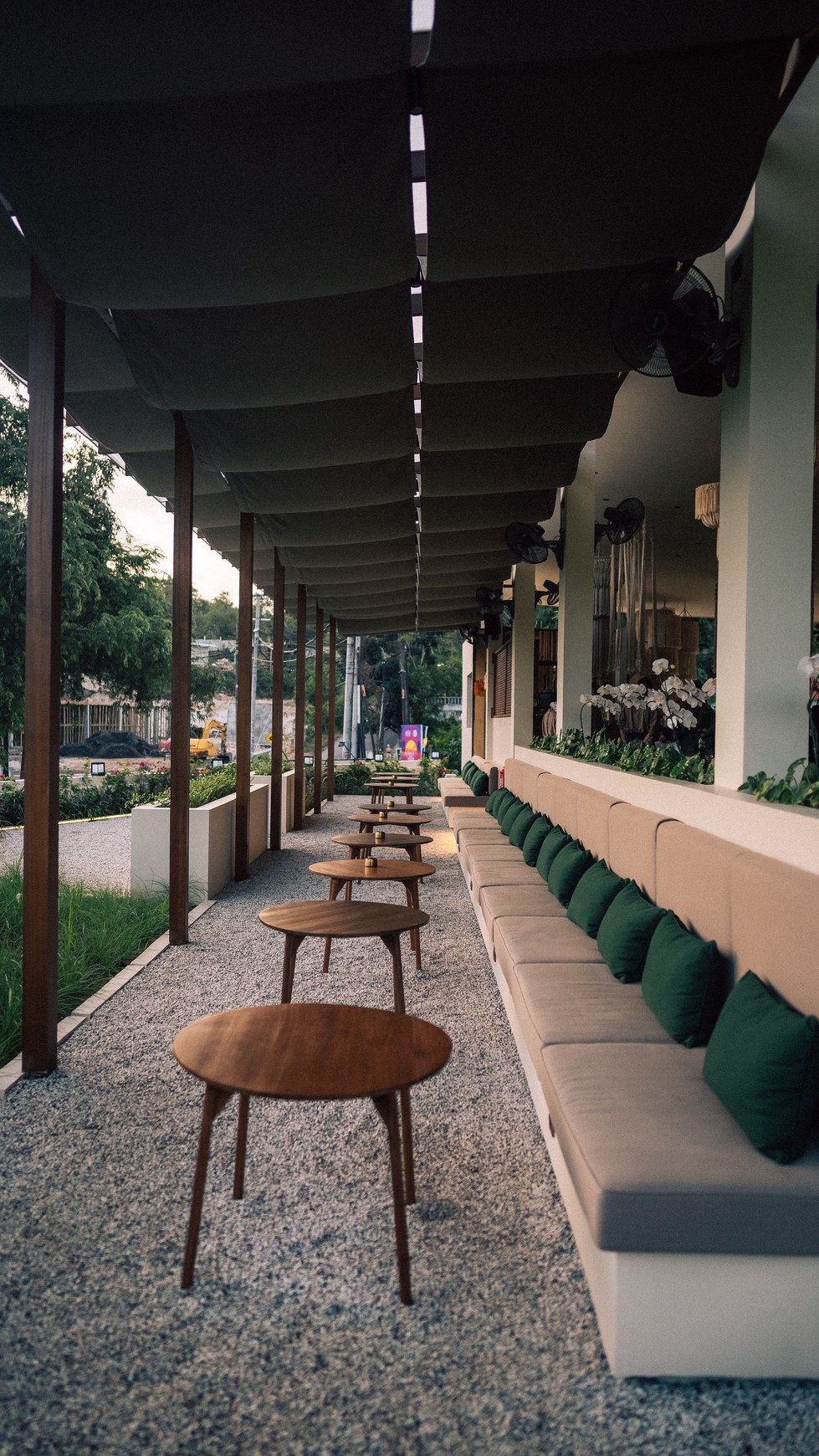 Leasehold - Premium Restaurant with Full Licensing in the Heart of Uluwatu, Bali - Ready for Business