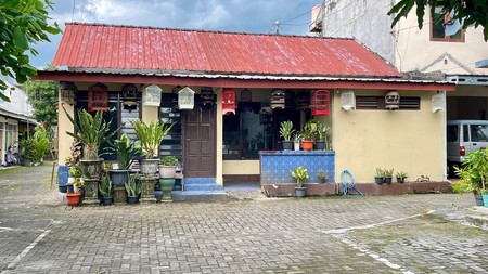 Rumah Di Pinggir Jalan Kaliurang Km 8,4 Sinduharjo 