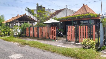 Homestay Berada Di jalan Kelurahan Dekat SMKN 1 Sewon Bantul