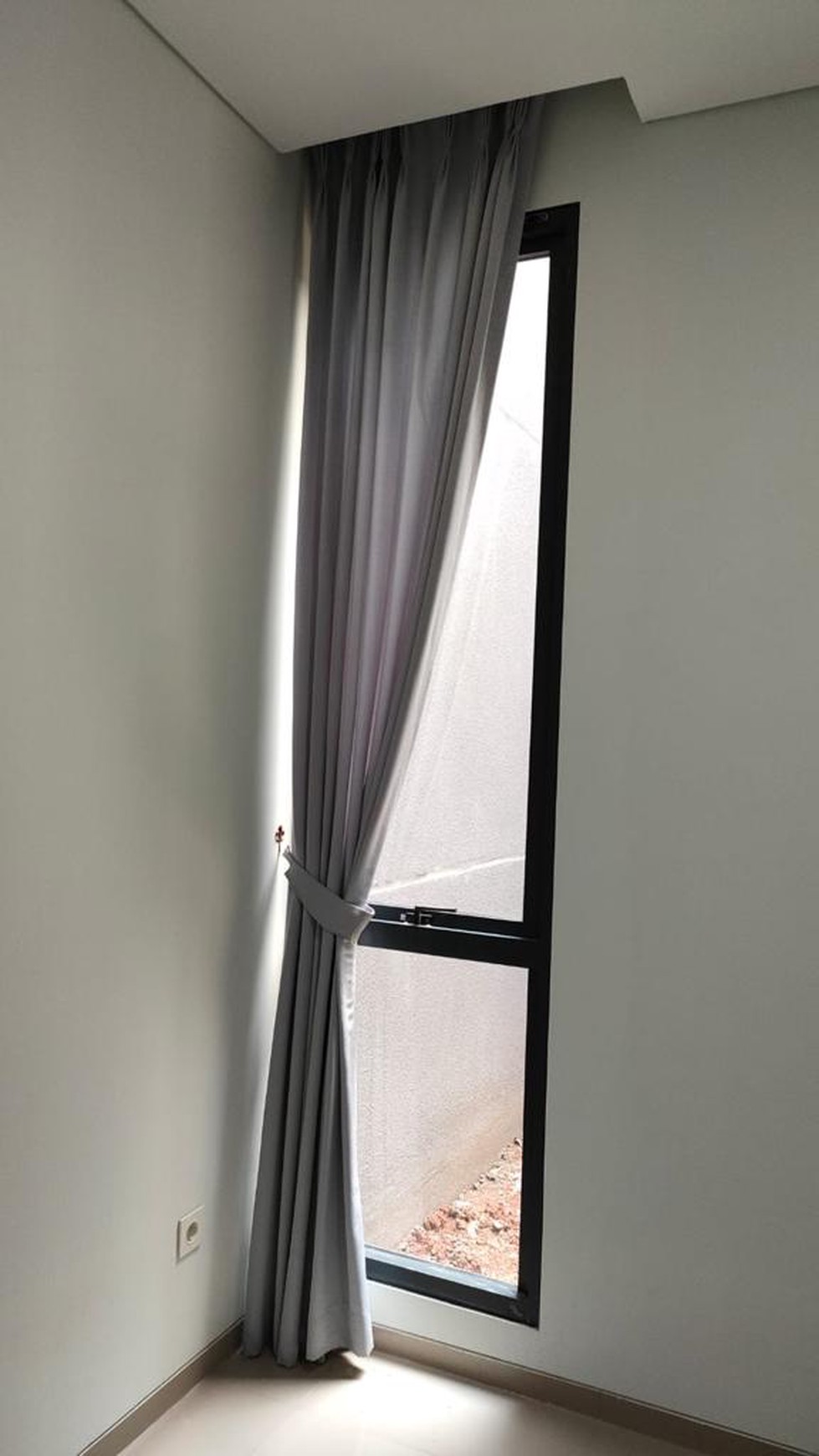 Rumah Bagus Di Discovery Altezza Bintaro Jaya Sektor 9