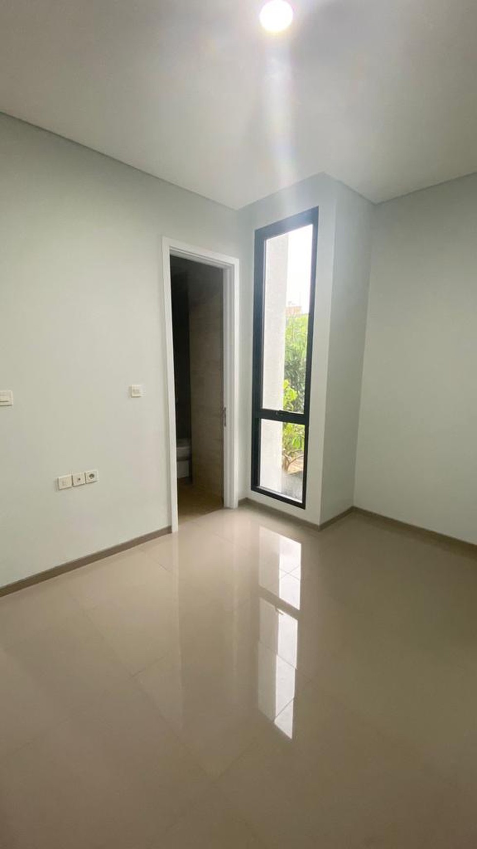 Rumah Bagus Di Discovery Altezza Bintaro Jaya Sektor 9