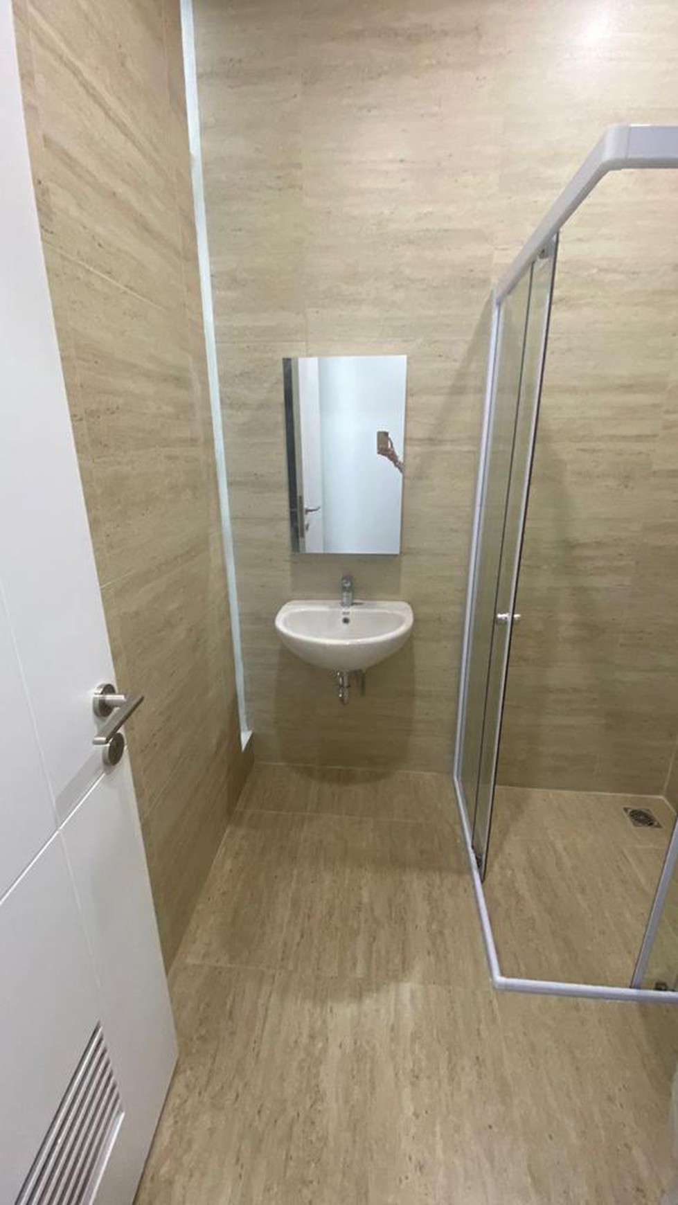 Rumah Bagus Di Discovery Altezza Bintaro Jaya Sektor 9