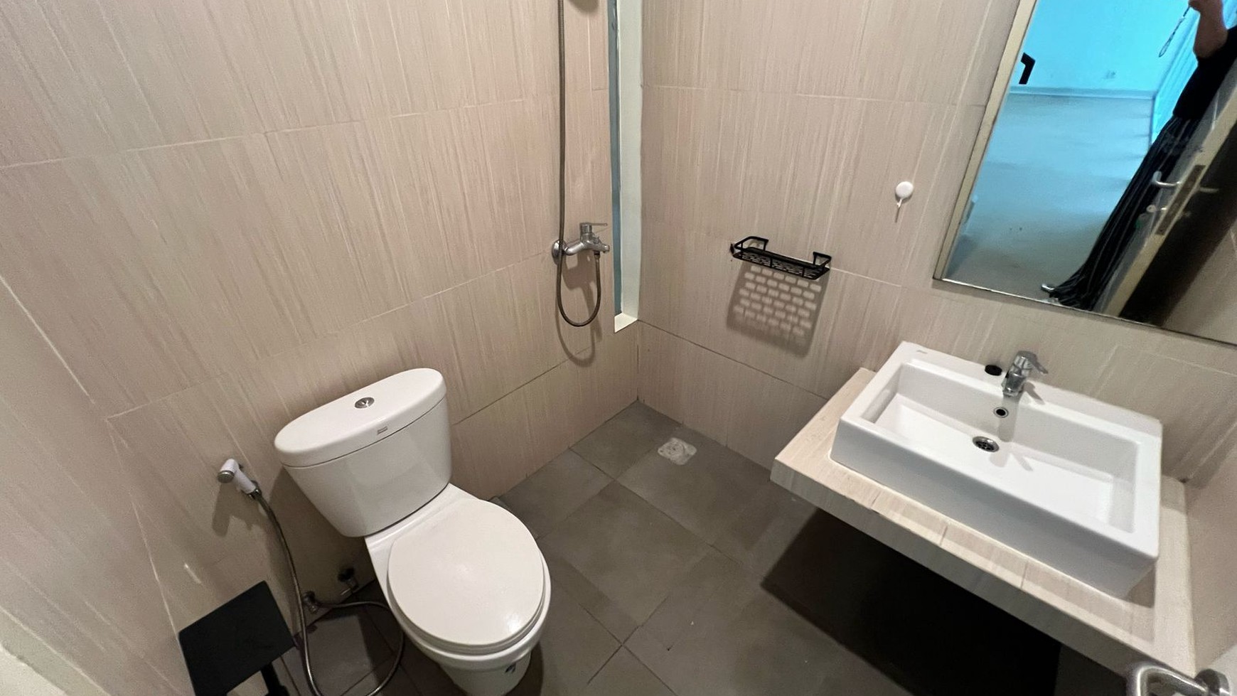 Rumah Bagus Di Discovery Eola Bintaro Jaya Sektor 9