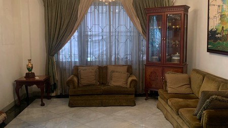 Rumah Bagus Di Jl Wijaya Melawai Jakarta Selatan