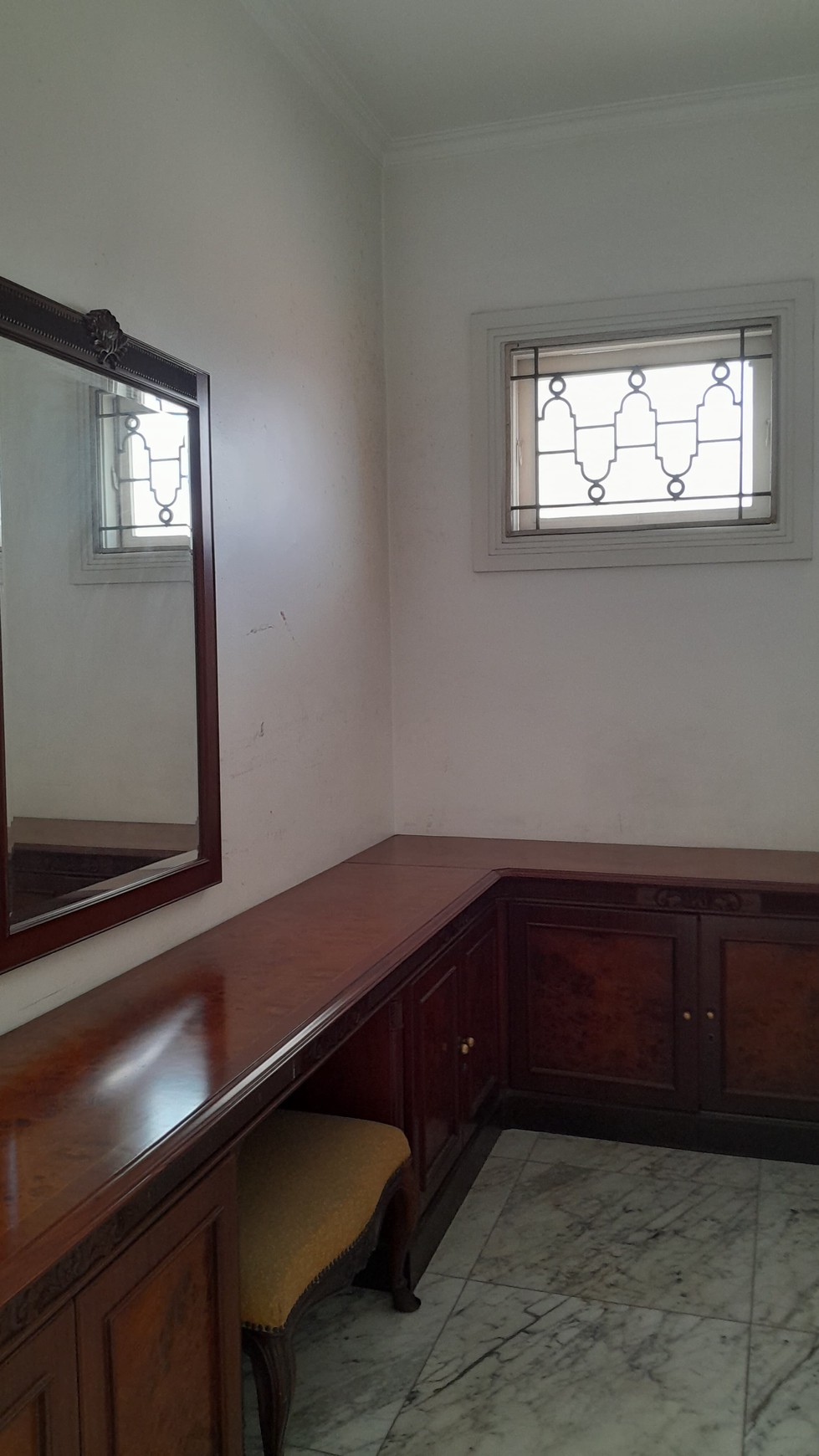 Rumah Bagus Di Jl Wijaya Melawai Jakarta Selatan