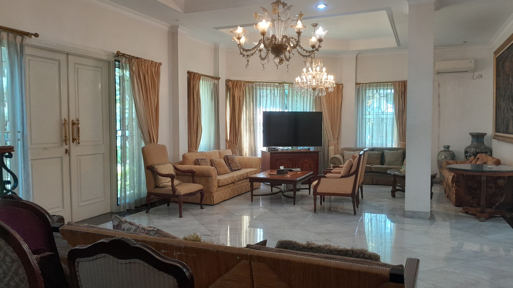 Rumah Bagus Di Jl Wijaya Melawai Jakarta Selatan