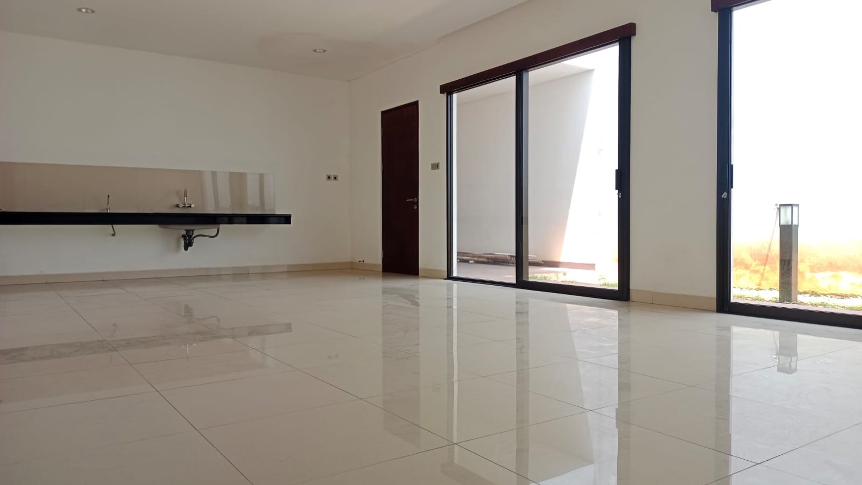 Turun Harga Rumah Modern dengan Smart Home di Wiladatika Residence Cibubur Jaktim Siap Huni