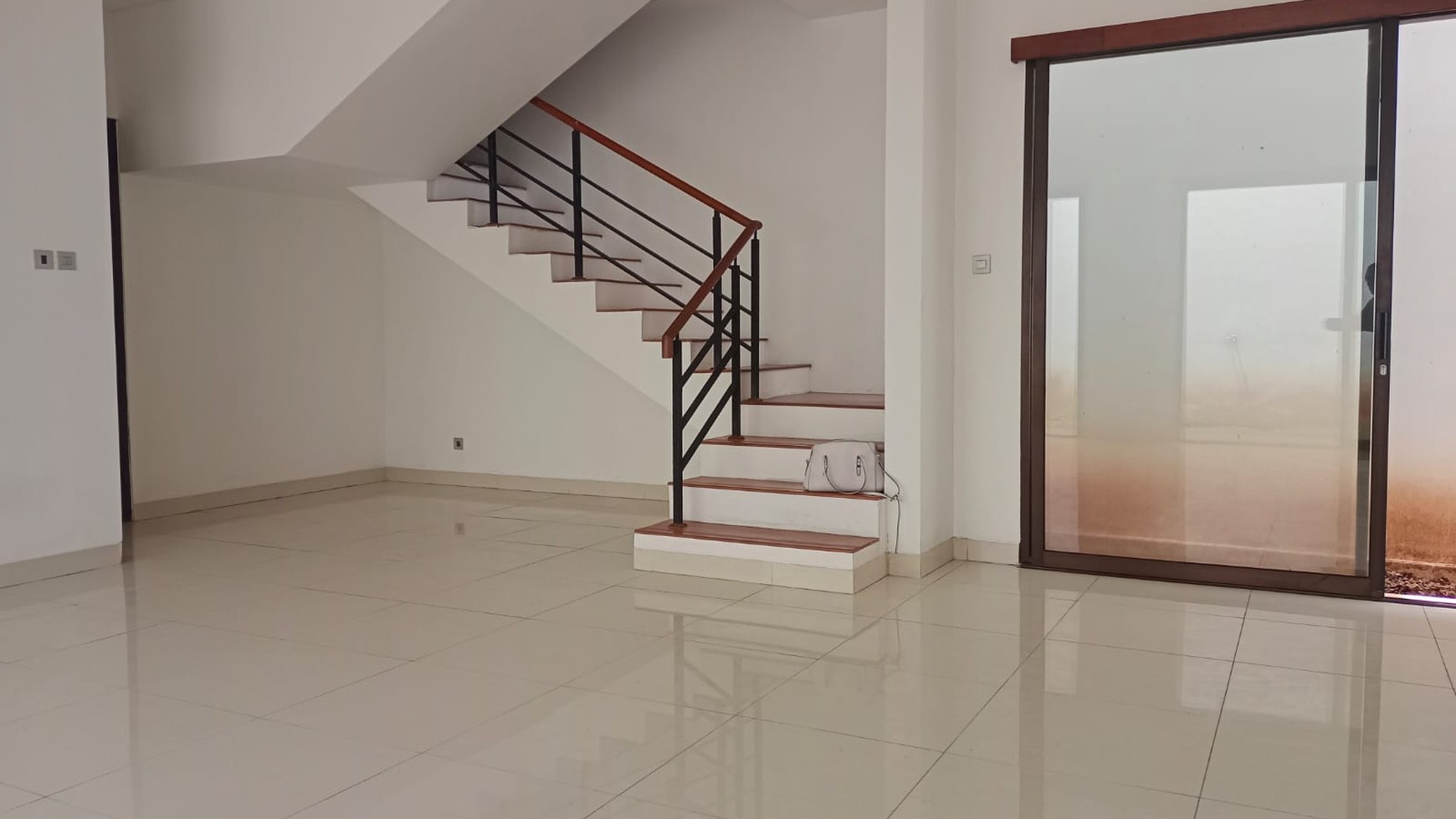 Turun Harga Rumah Modern dengan Smart Home di Wiladatika Residence Cibubur Jaktim Siap Huni