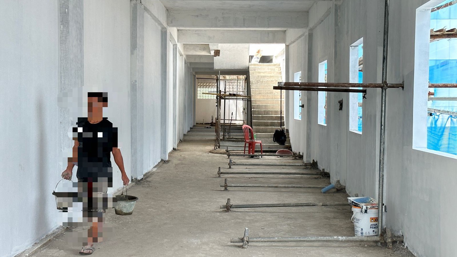 Gudang 3 Lantai Bisa Untuk Rumah Tinggal/ Gudang/ Kantor di Jembatan 5 Tambora JakBar