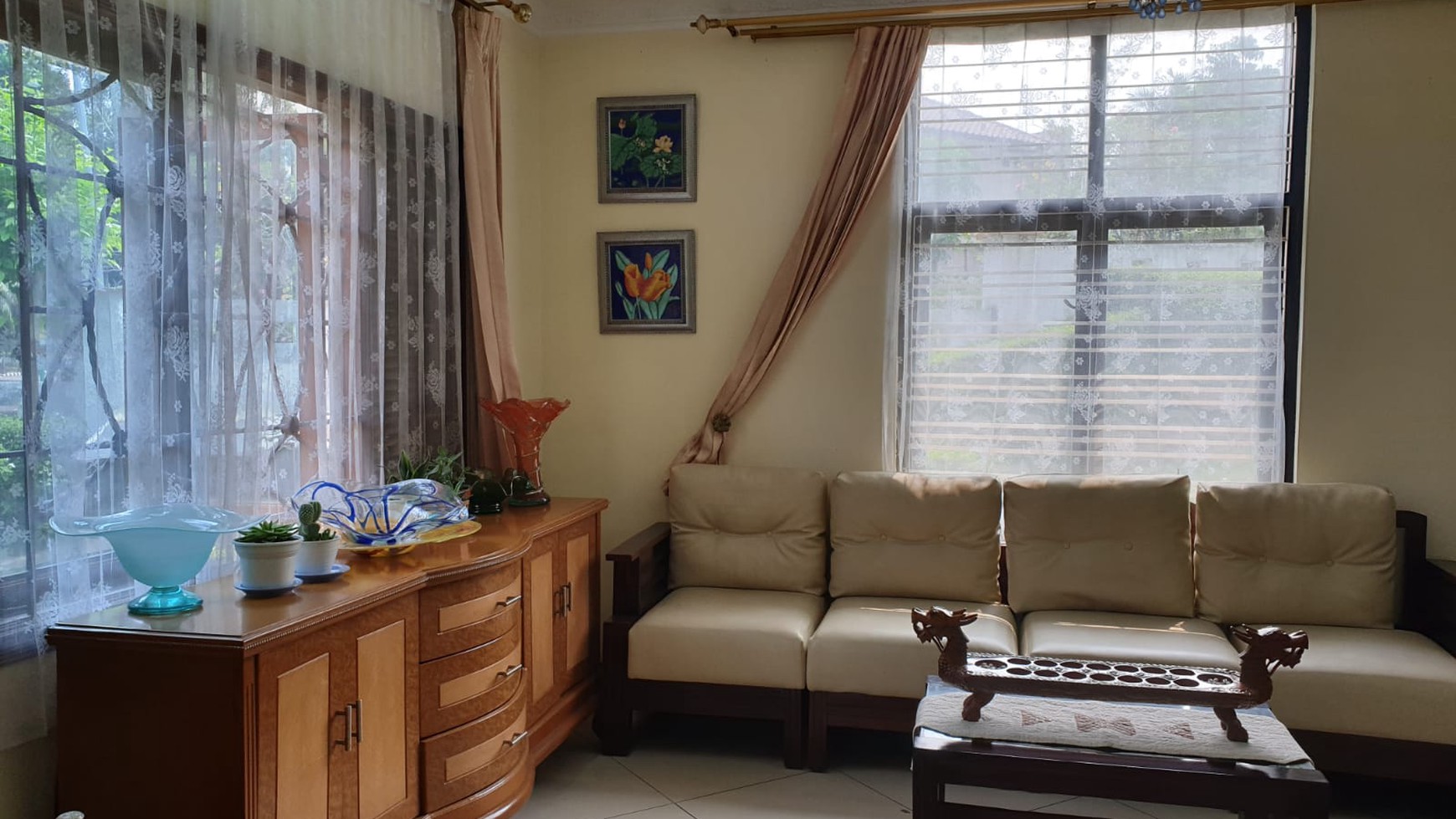 Rumah Siap Huni, Hoek, Asri di Villa Cinere Mas, Depok