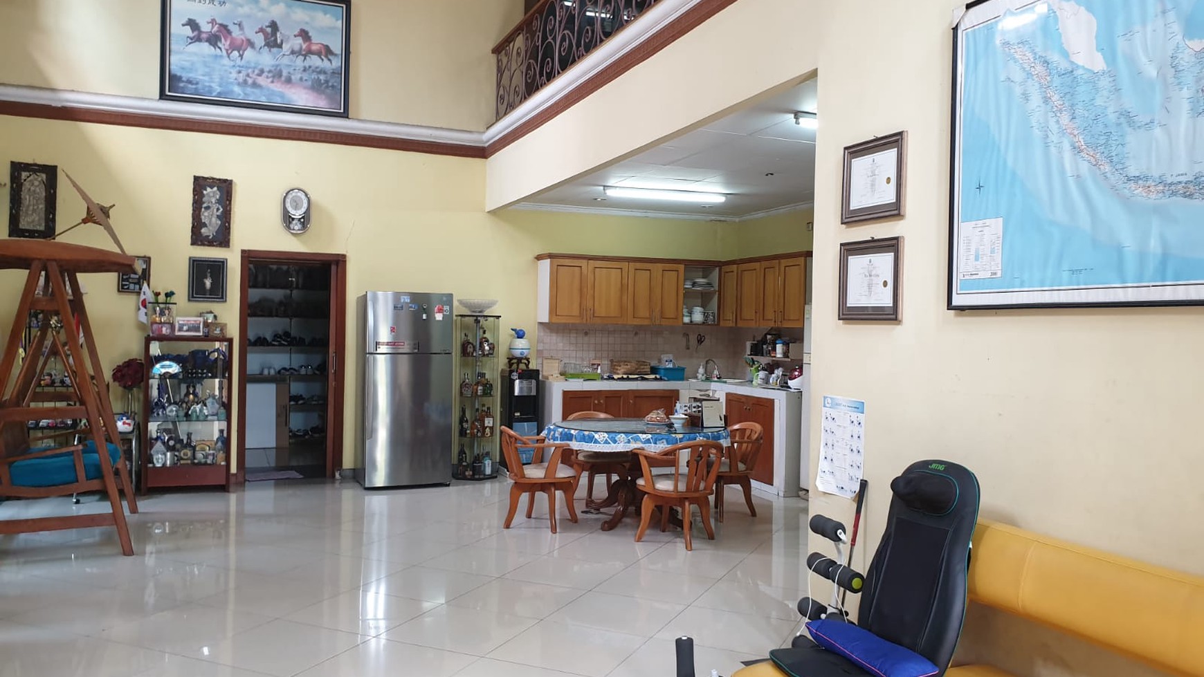 Rumah Siap Huni, Hoek, Asri di Villa Cinere Mas, Depok