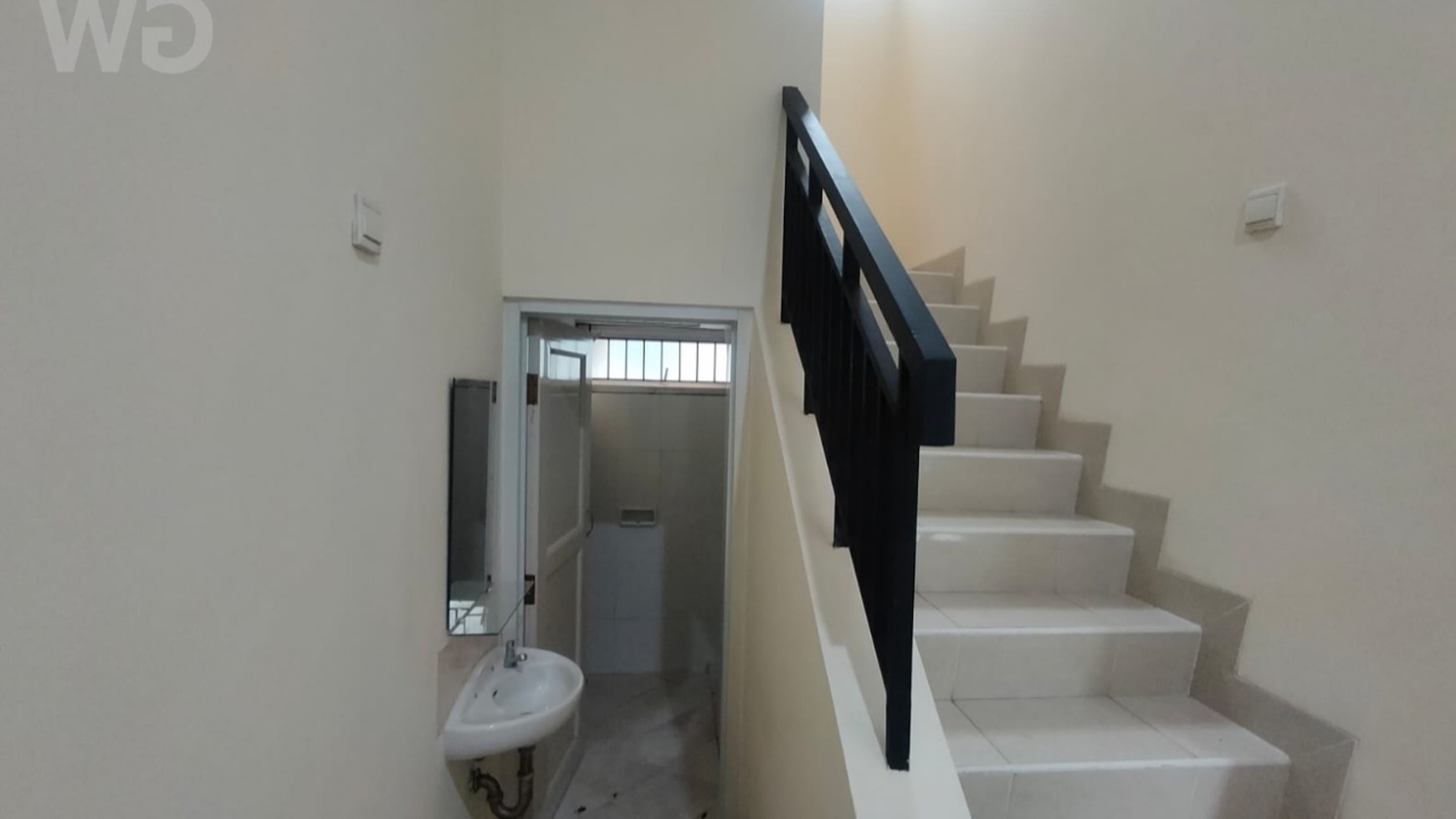 Sewa Murah 4 kamar di Grand Wisata Bekasi - Dekat Mall Living World & Akses Tol
