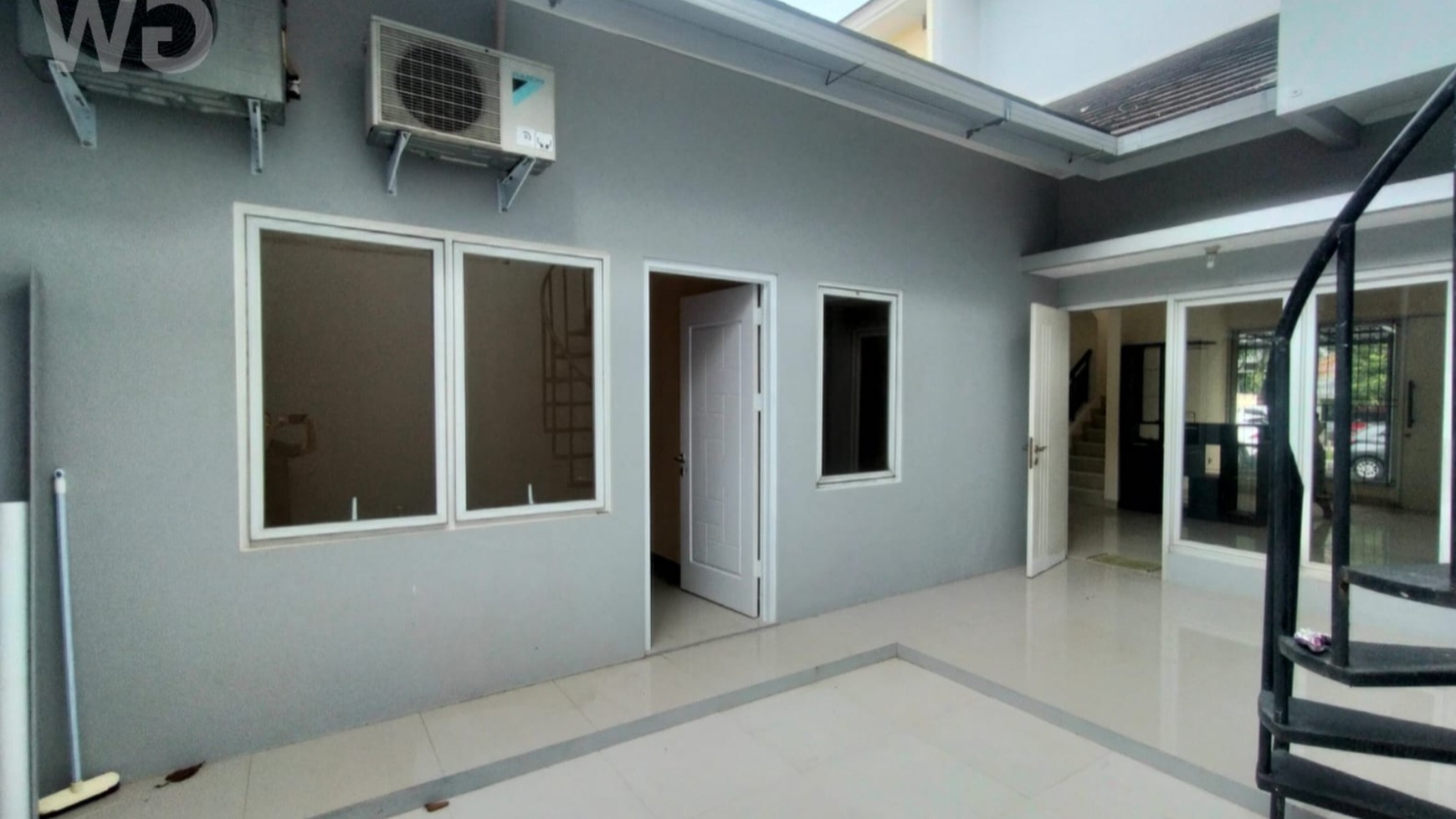 Rumah Disewa di Cluster Aquatic Garden Grand Wisata Bekasi - Dekat Mall Living World & Akses Tol