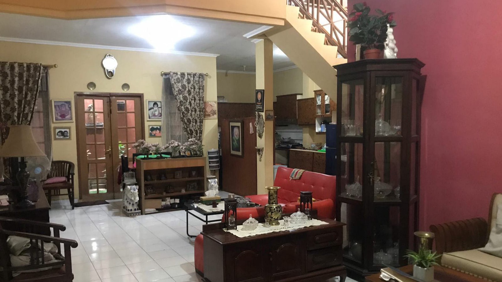 Rumah Pinggir Jalan di Permata Pamulang, Tangerang Selatan