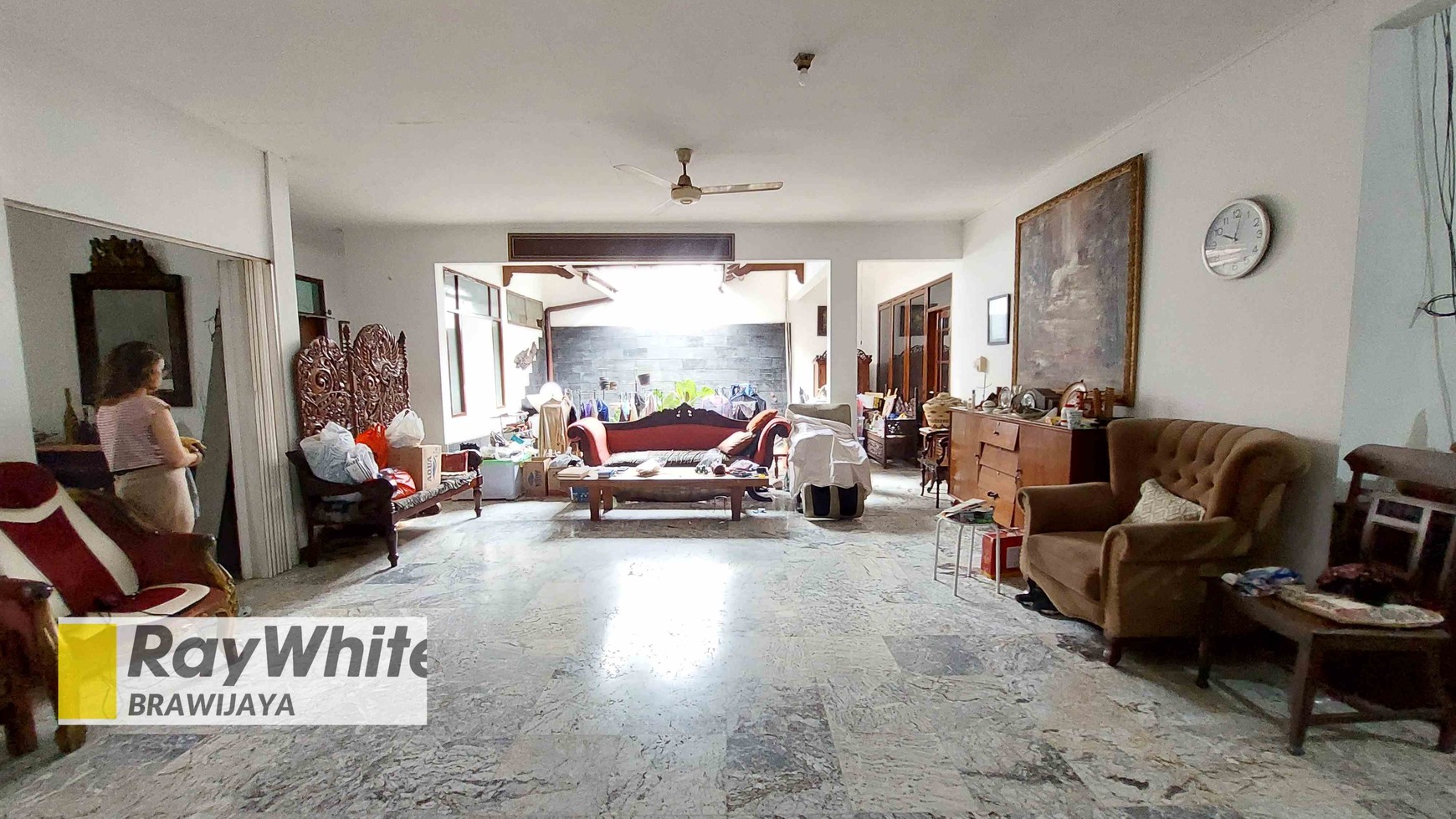 Rumah di Taman Cilandak, Jakarta Selatan, hanya 1 km ke MRT Fatmawati