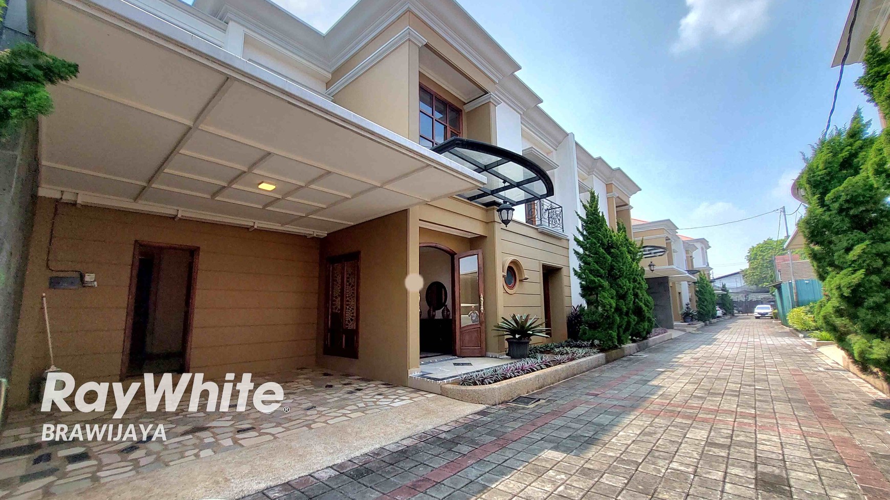 TOWNHOUSE DI KEBAGUSAN, JAKSEL, DALAM CLUSTER, SIAP HUNI, FURNISHED