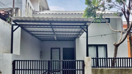 Rumah 2 Lantai Siap Huni dengan Hunian Nyaman dan Asri di @Bintaro Sektor 4