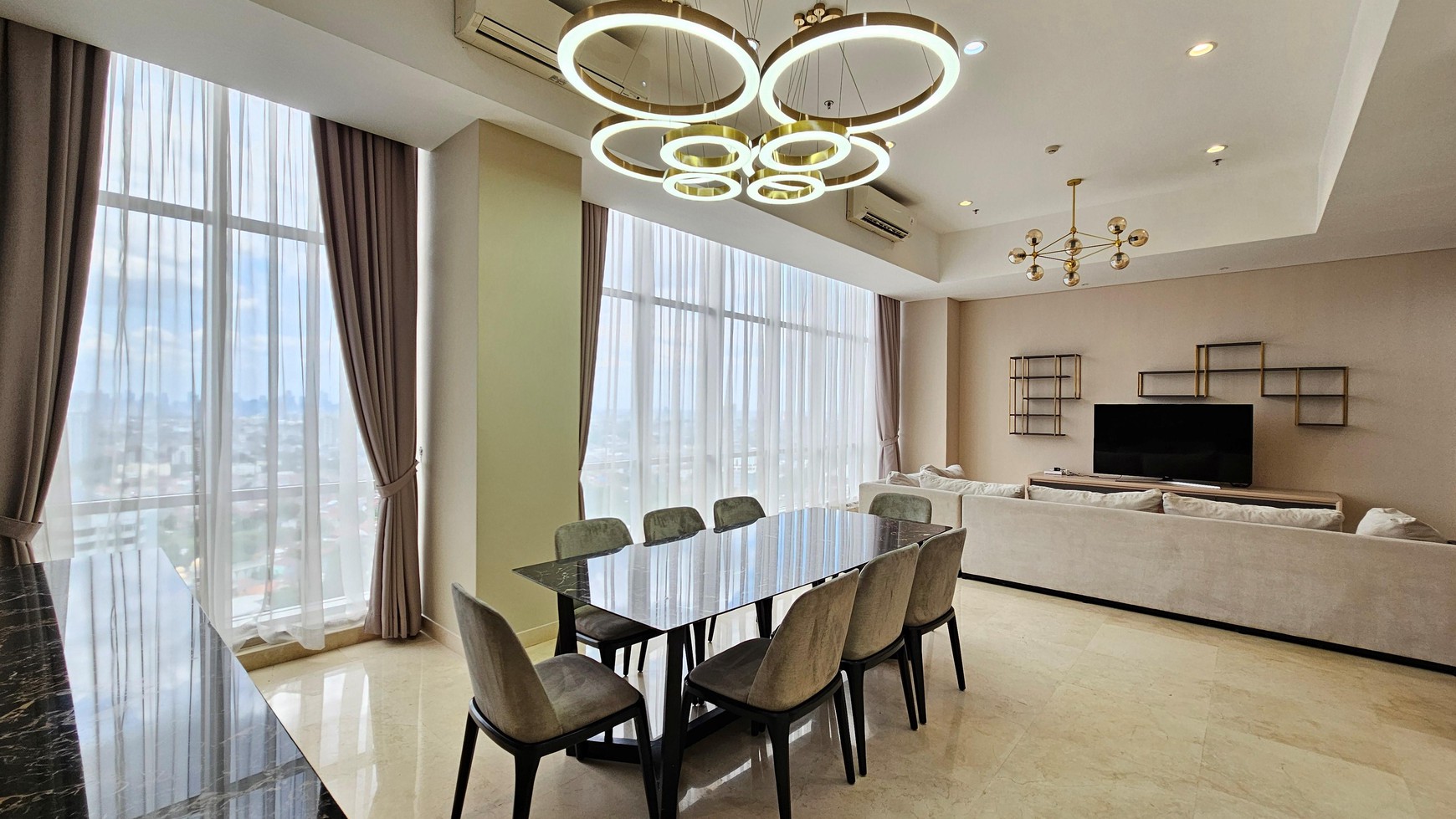 Penthouse di Branz Simatupang, Jakarta Selatan, South Tower, Dog Friendly, Siap Huni