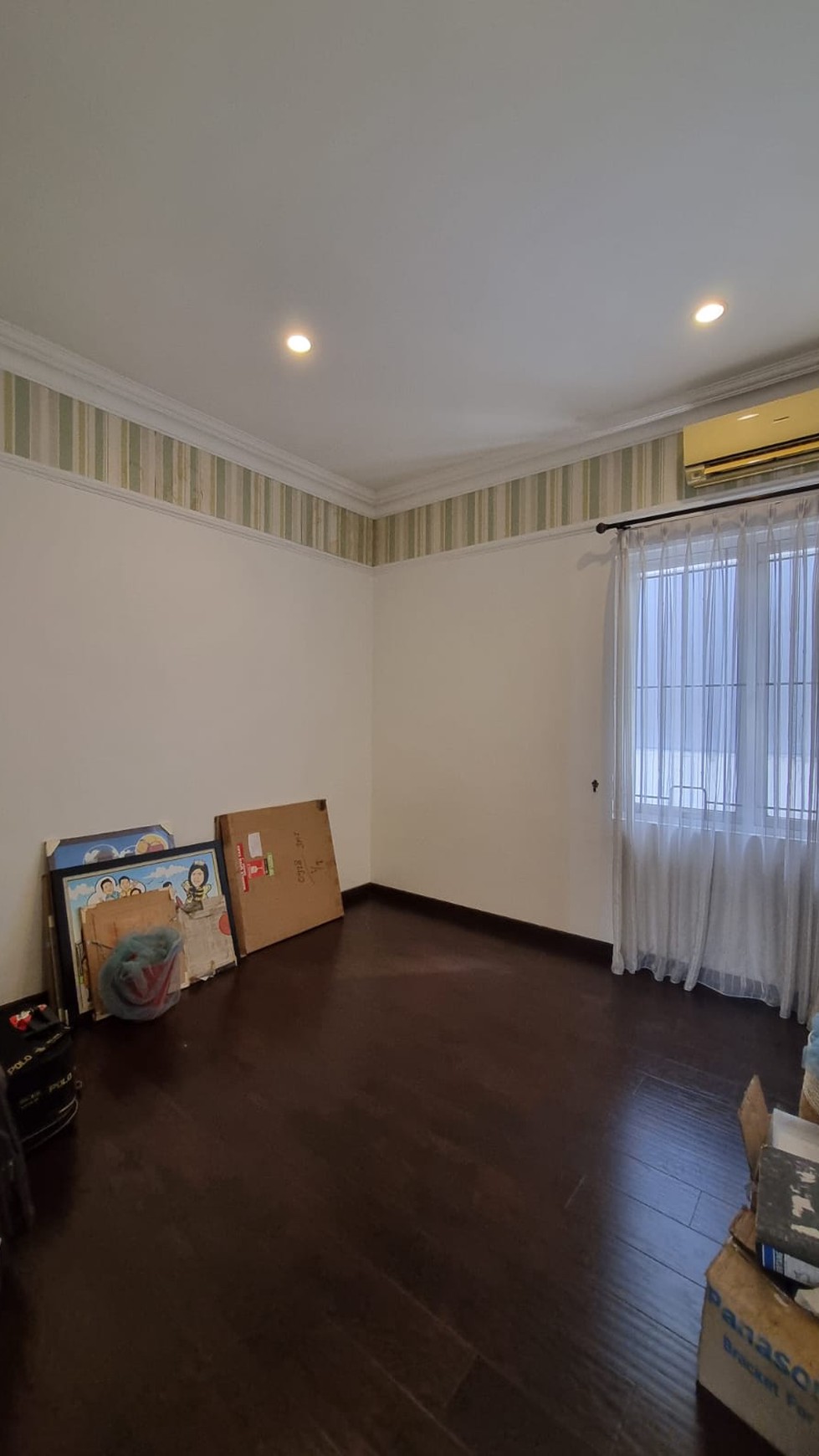 Rumah Cantik 2 Lantai dengan Desain Mewah dan Modern Lokasi Strategis @BSD