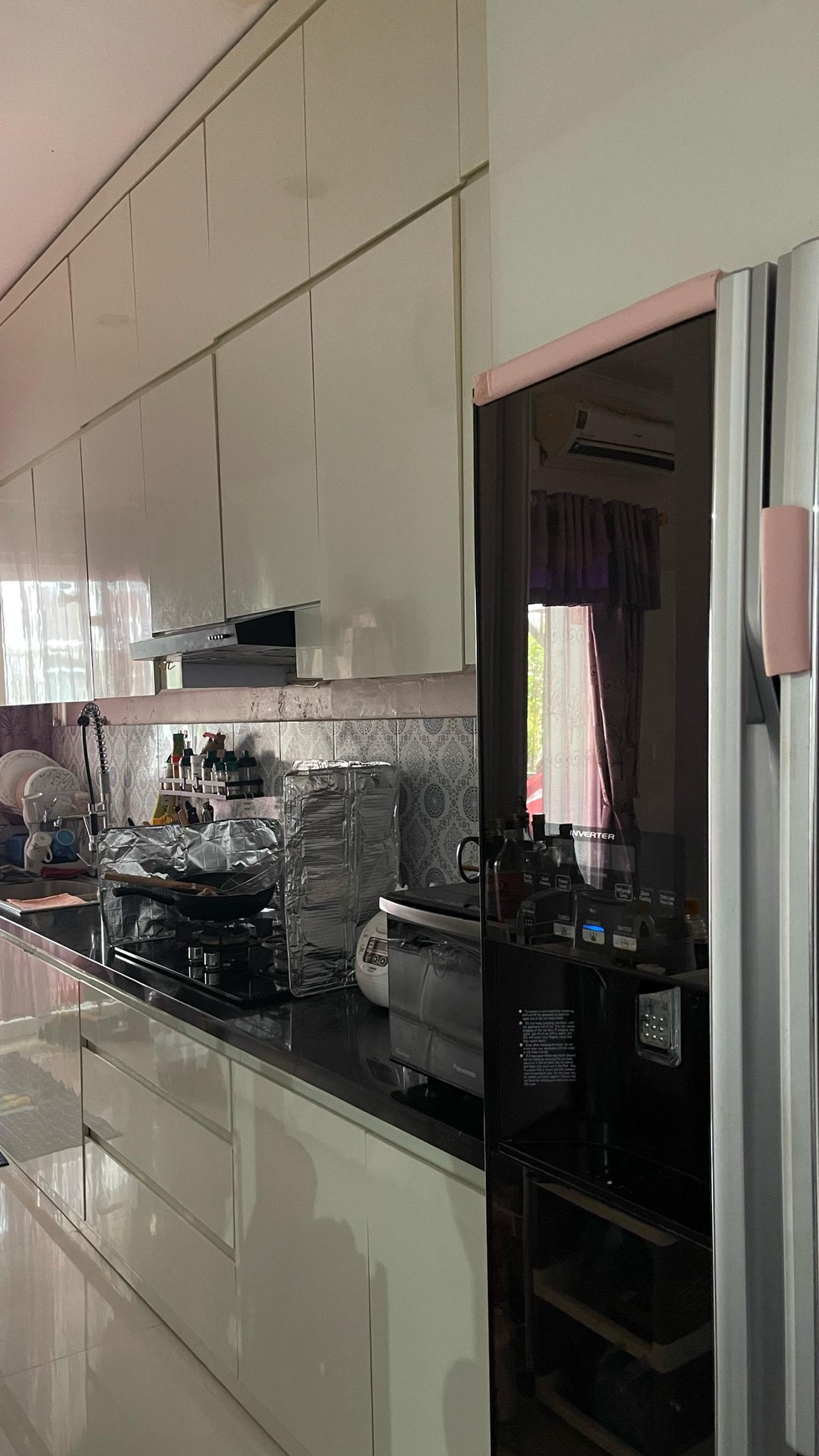 Rumah 2 Lantai Siap Huni dengan Hunian Nyaman Lokasi Strategis @Ciputat, Tangerang Selatan
