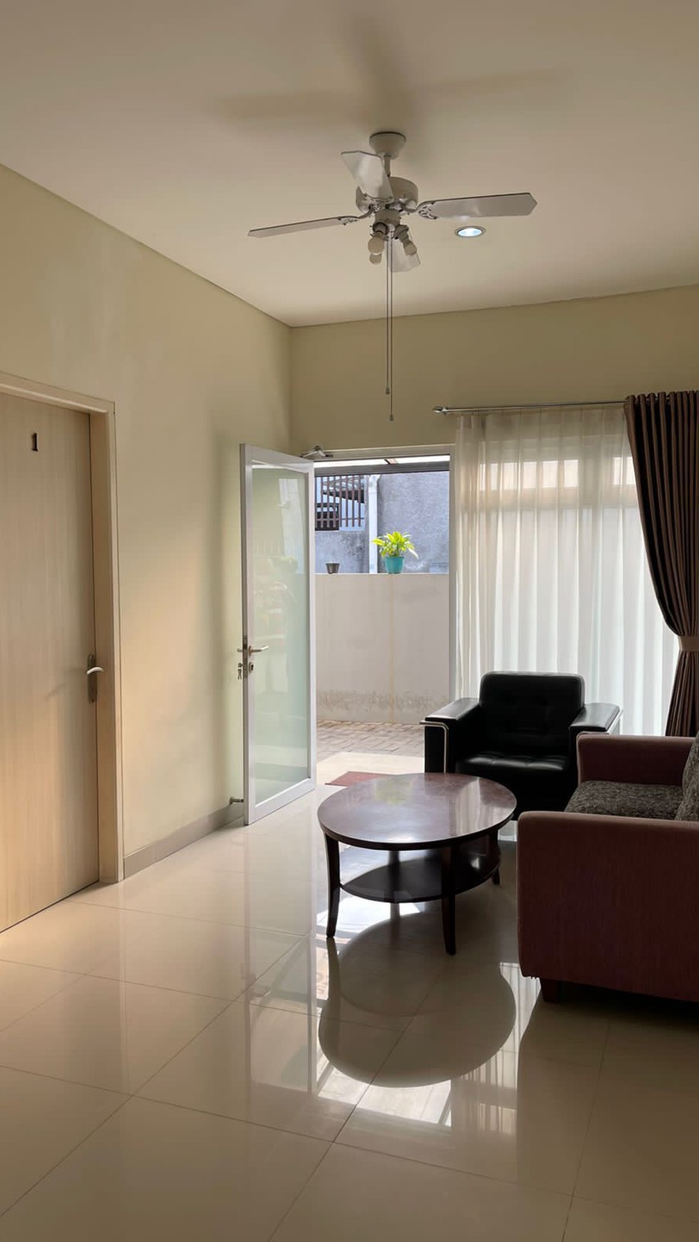 DIJUAL Rumah Kost Strategis di Rawasari Jakarta Pusat