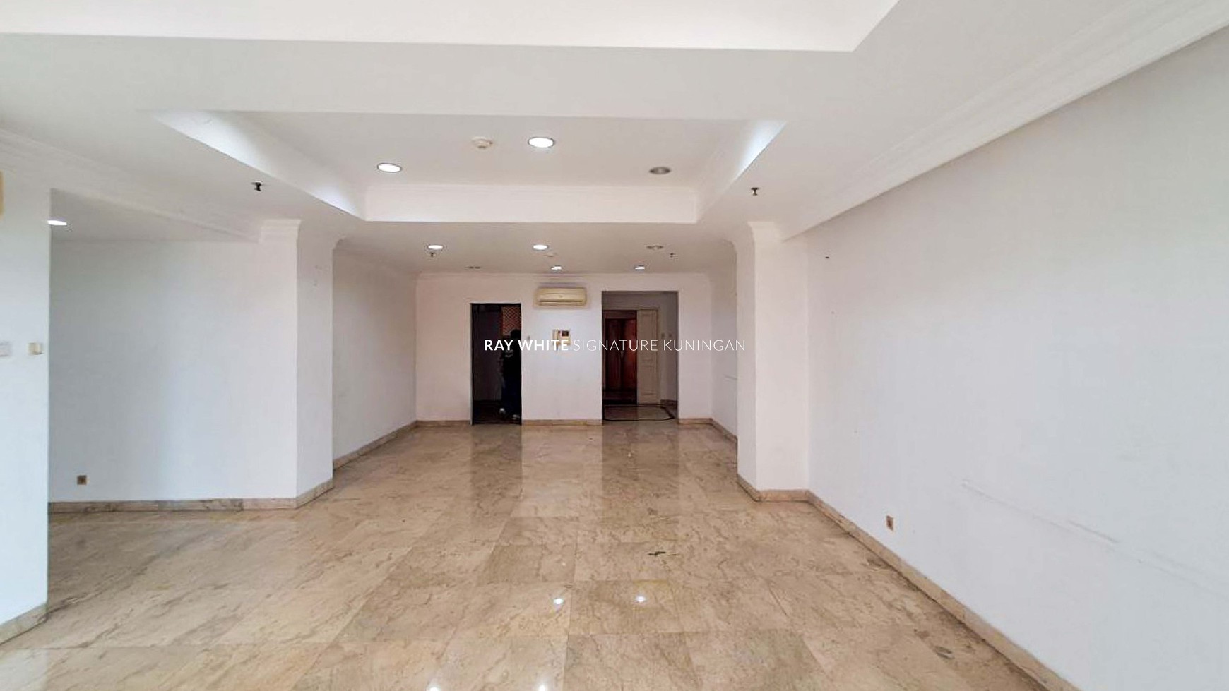 Apartemen Greenview Nuansa Hijau Pondok Indah 3 Bedrooms