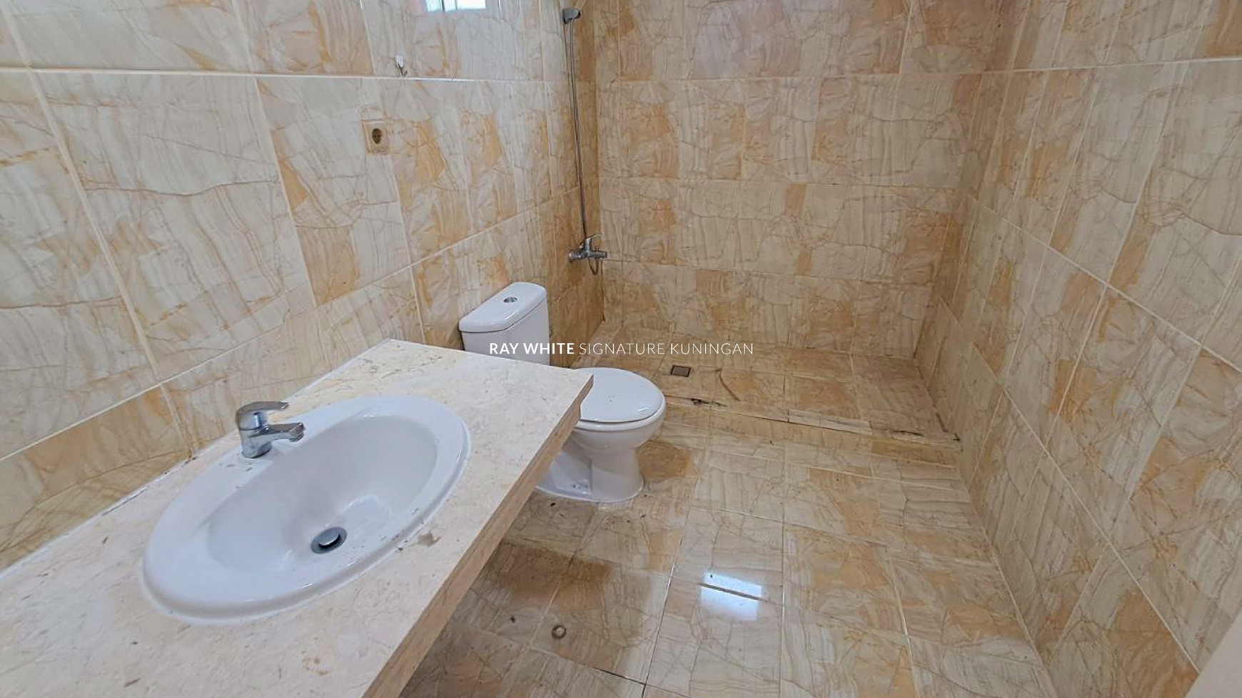 Apartemen Greenview Nuansa Hijau Pondok Indah 3 Bedrooms