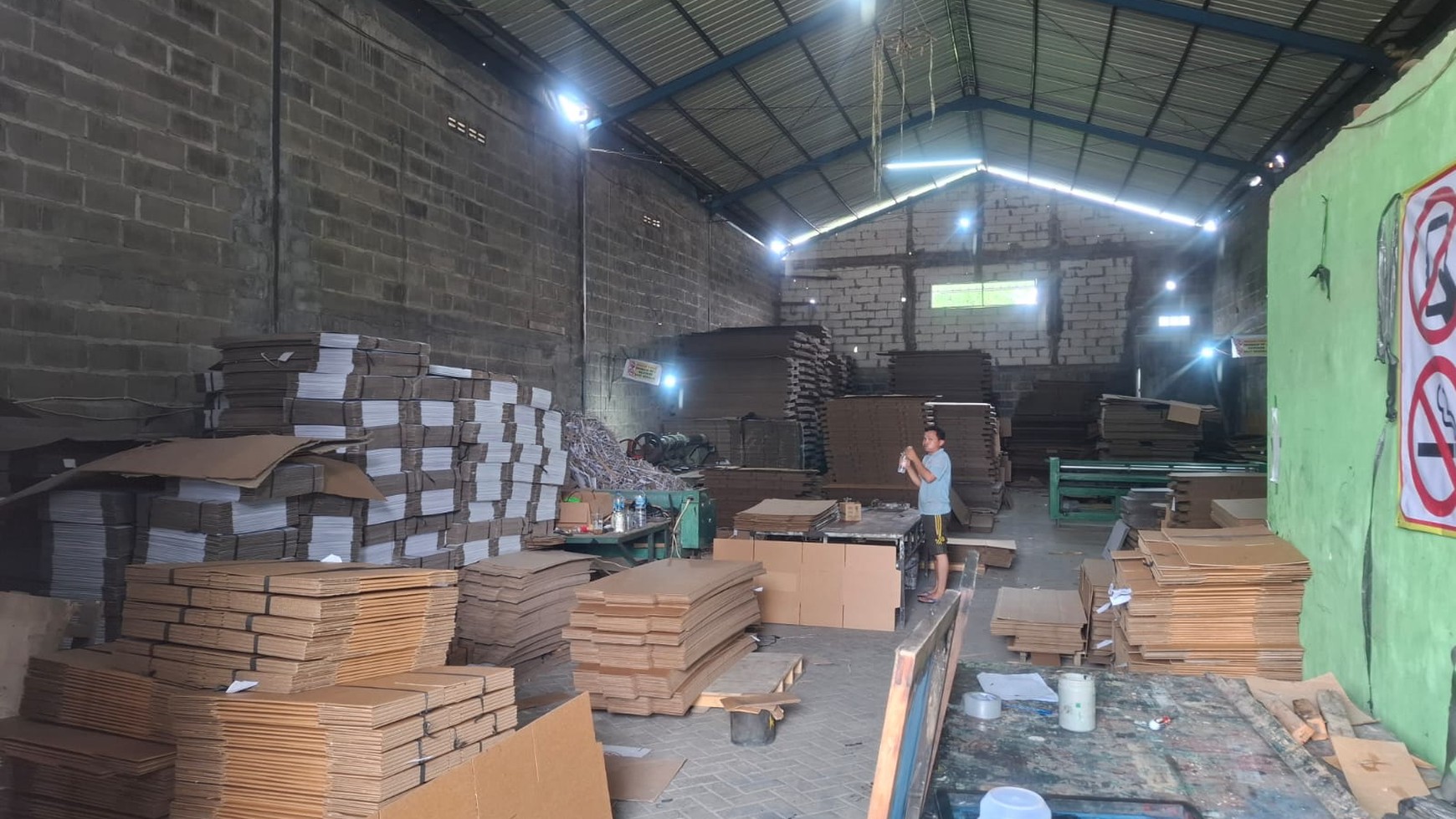 Dijual Gudang 0 Jalan Raya Driyorejo Gresik - SHM, Akses Kontainer