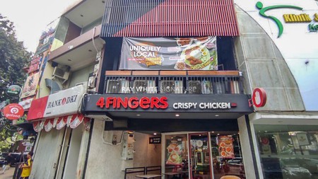 Ruko 3 Lantai di Jl. Kemang Raya, Jakarta Selatan. Ex 4 Fingers