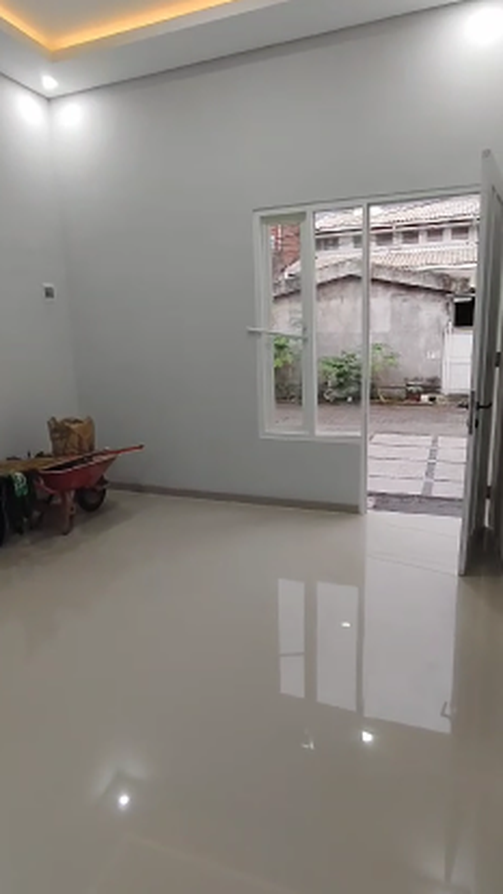 Dijual Rumah Baru Minimalis di Surabaya Timur 2 Lantai